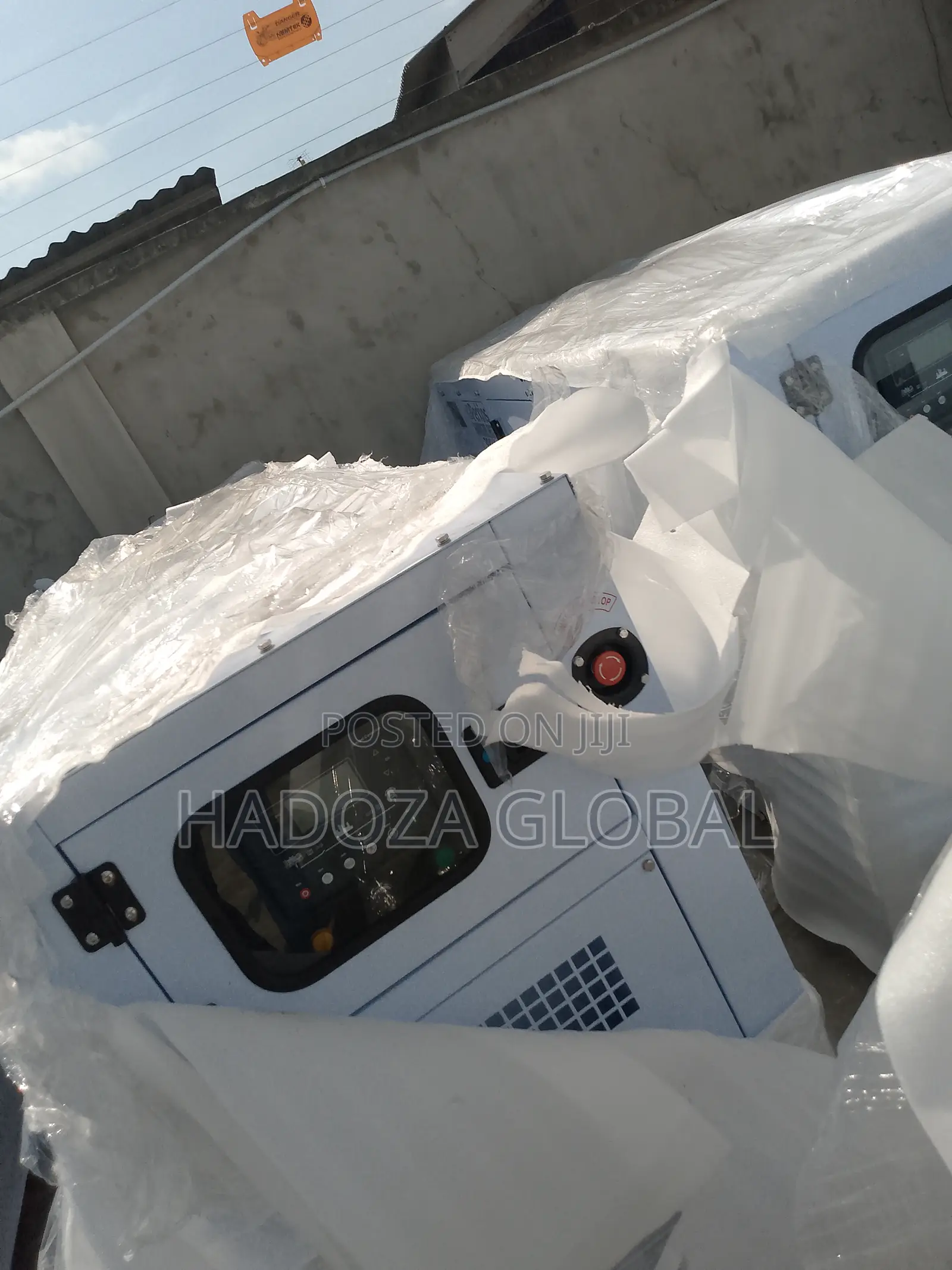 Perkins 20kva Top Premium Soundproof Generator