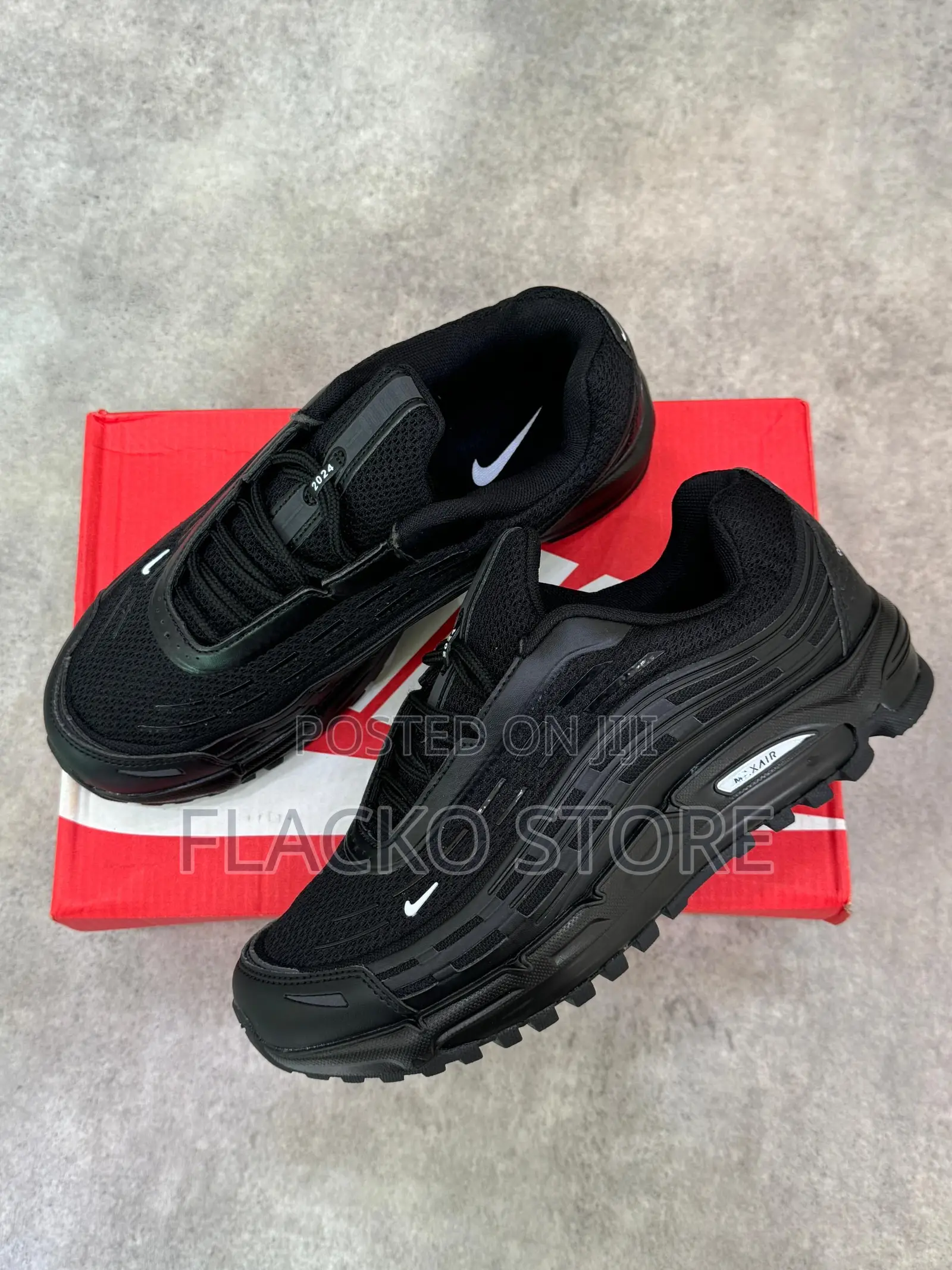 Original Comme Des Garcon Homme Plus Nike Airmax 2.5 Sneaker