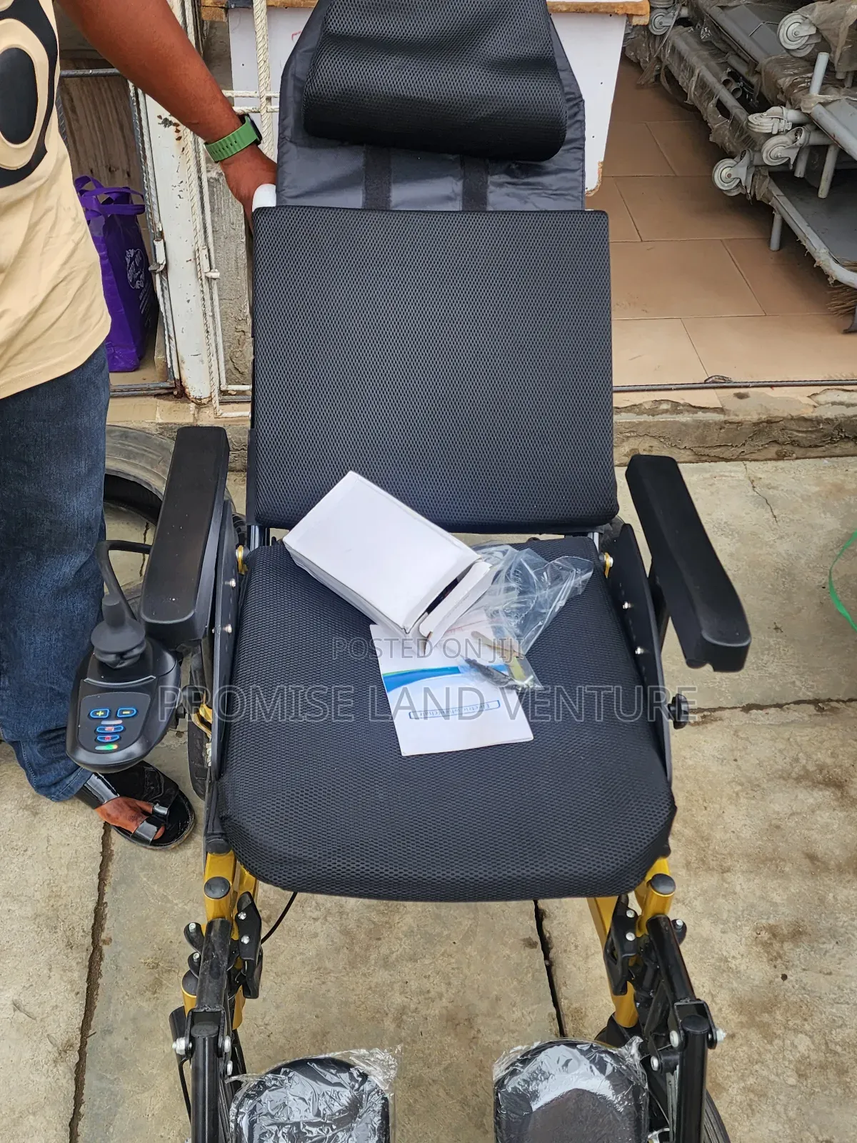 Electric Motorized Wheelchair With Orthopaedic Footrest