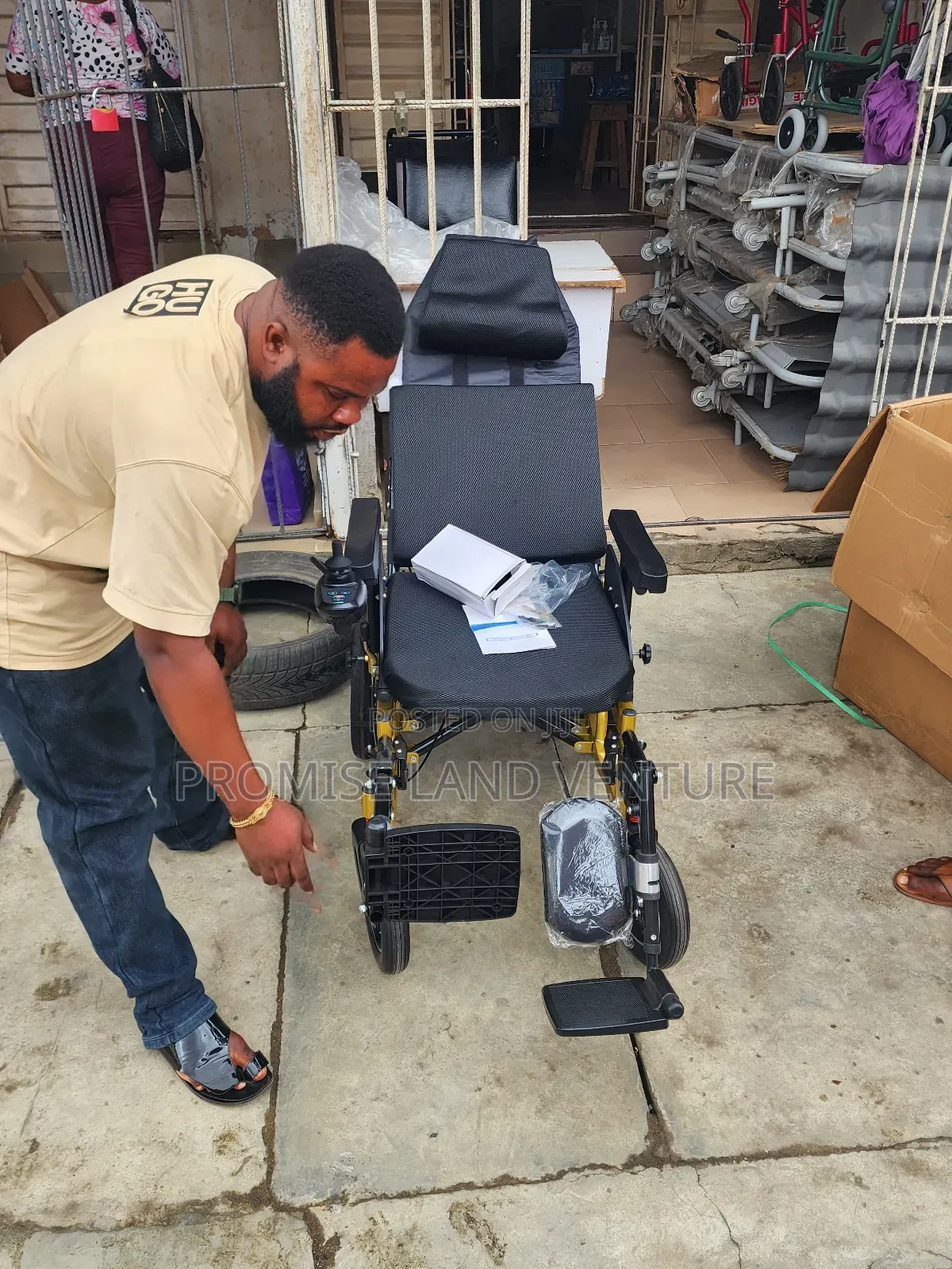 Electric Motorized Wheelchair With Orthopaedic Footrest