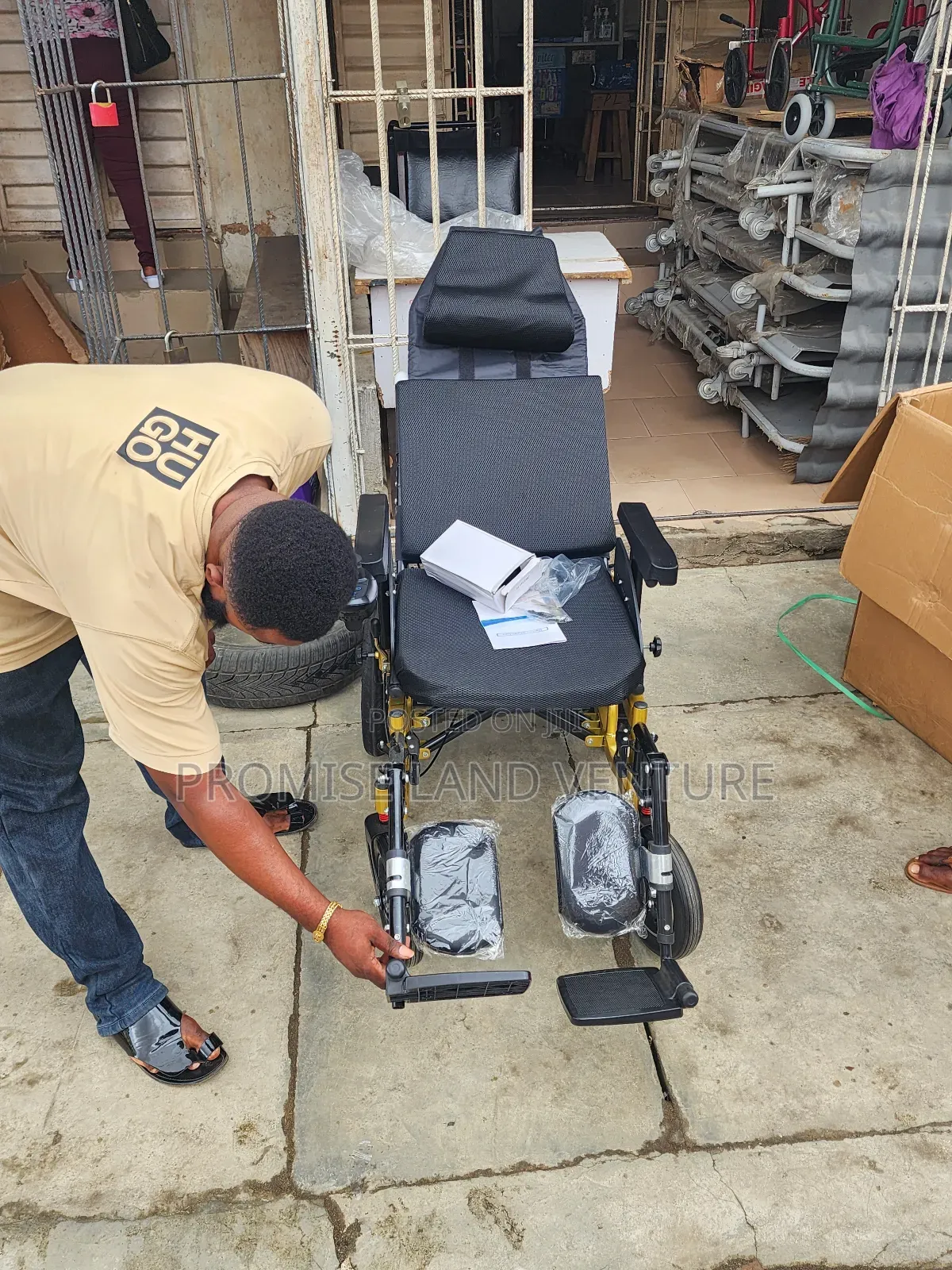 Electric Motorized Wheelchair With Orthopaedic Footrest
