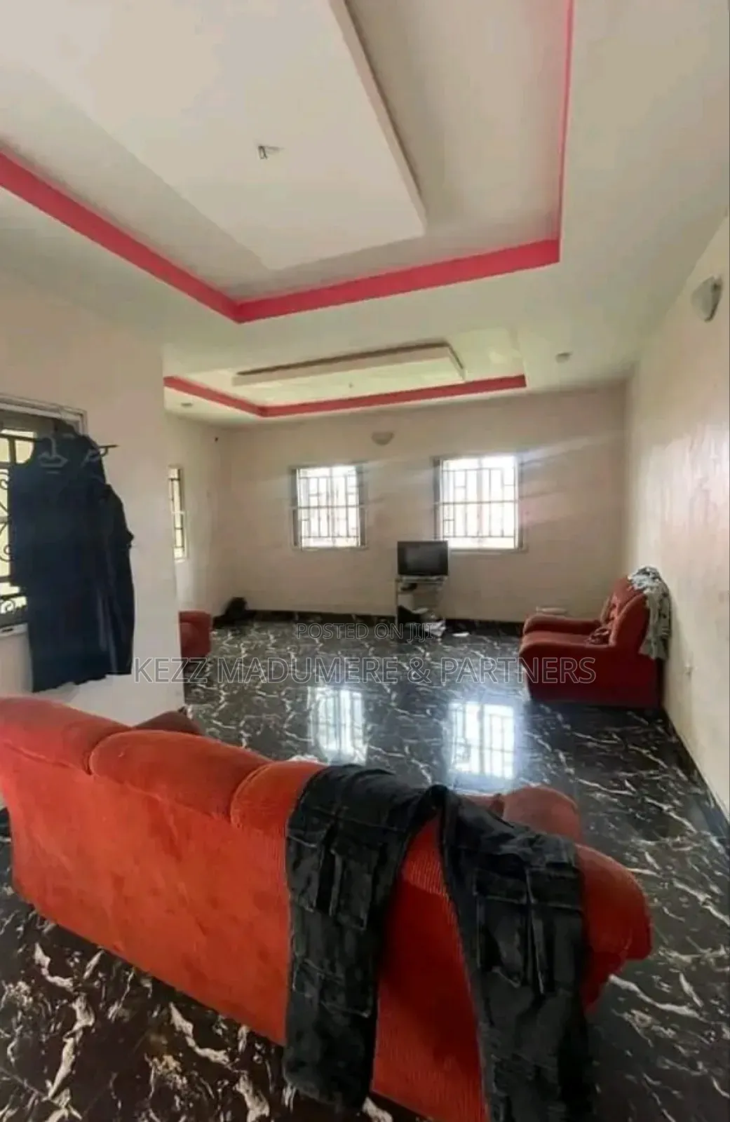5bdrm Duplex in Ozuoba , Off Nta, Port-Harcourt for sale
