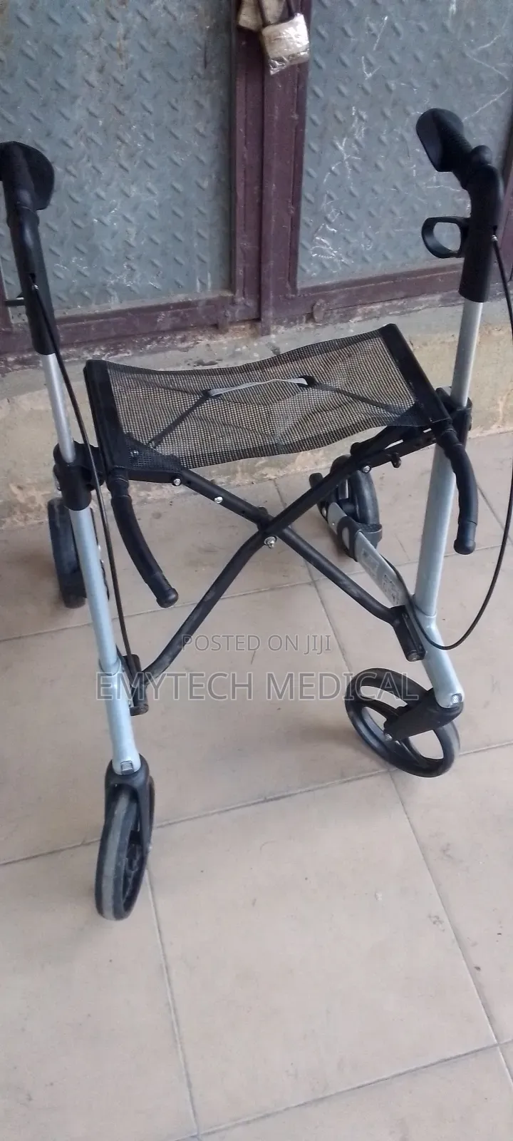 Foldable Wheel German Walker