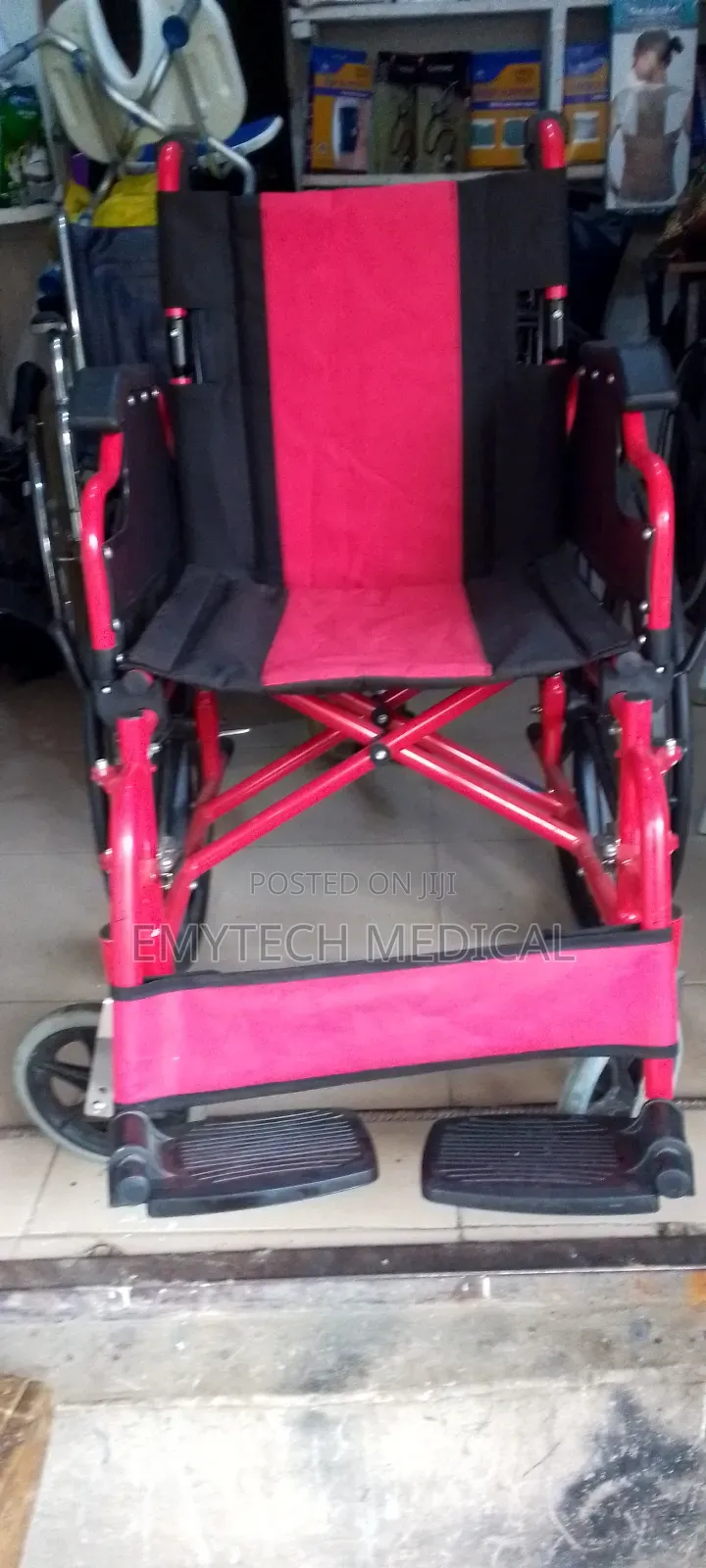 Foldable Collapsable America Self Propelling Wheelchair