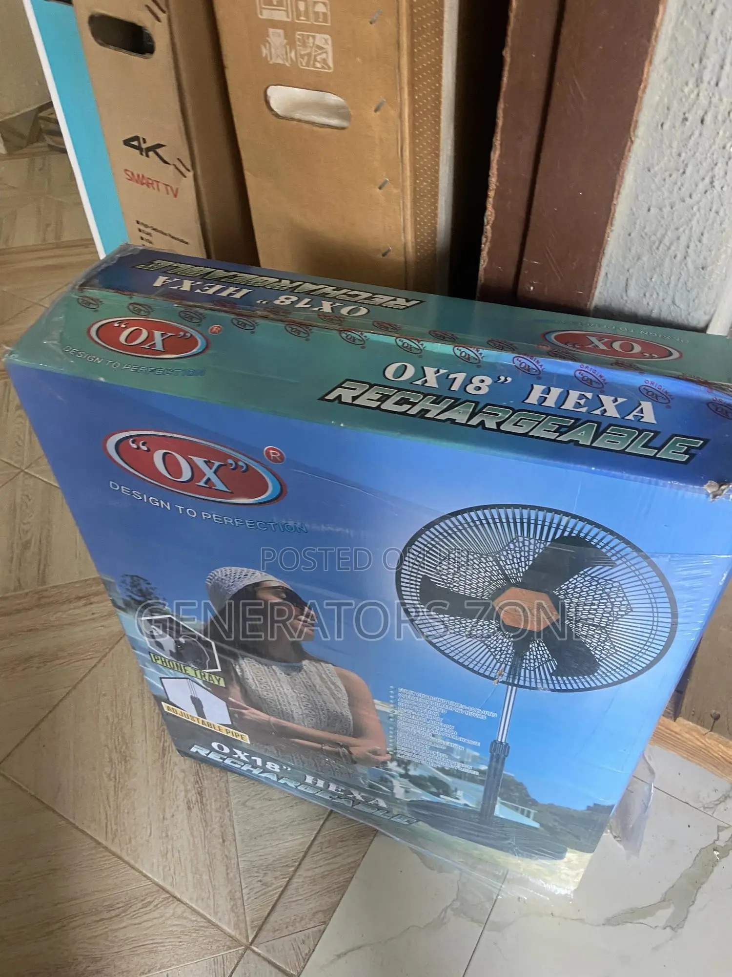 Quiet Operation OX Hexa Rechargeable 18" Standing Fan