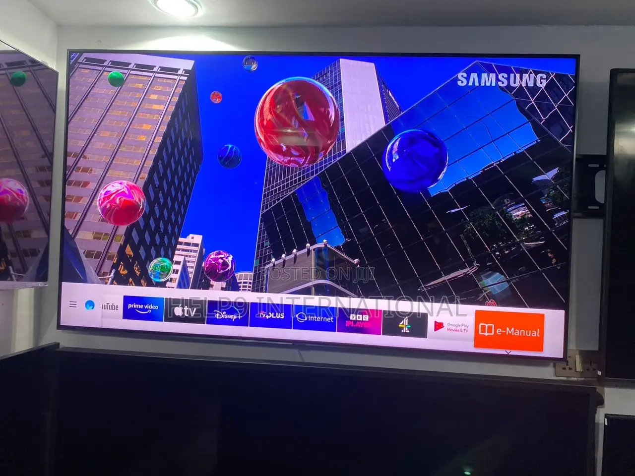Samsung 75" QLED Series 9 Smart Tv With Dolby Digital