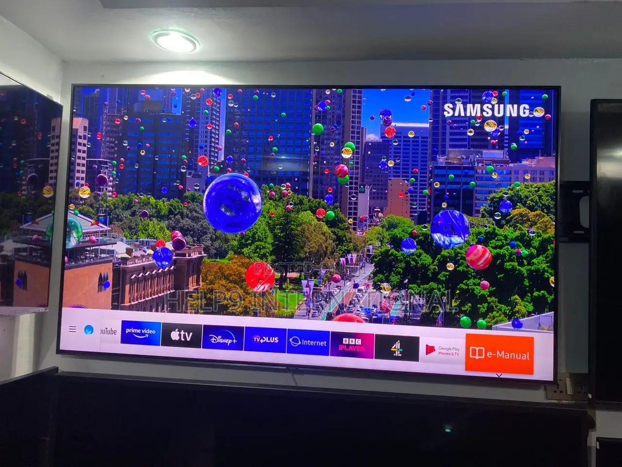 Samsung 75" QLED Series 9 Smart Tv With Dolby Digital