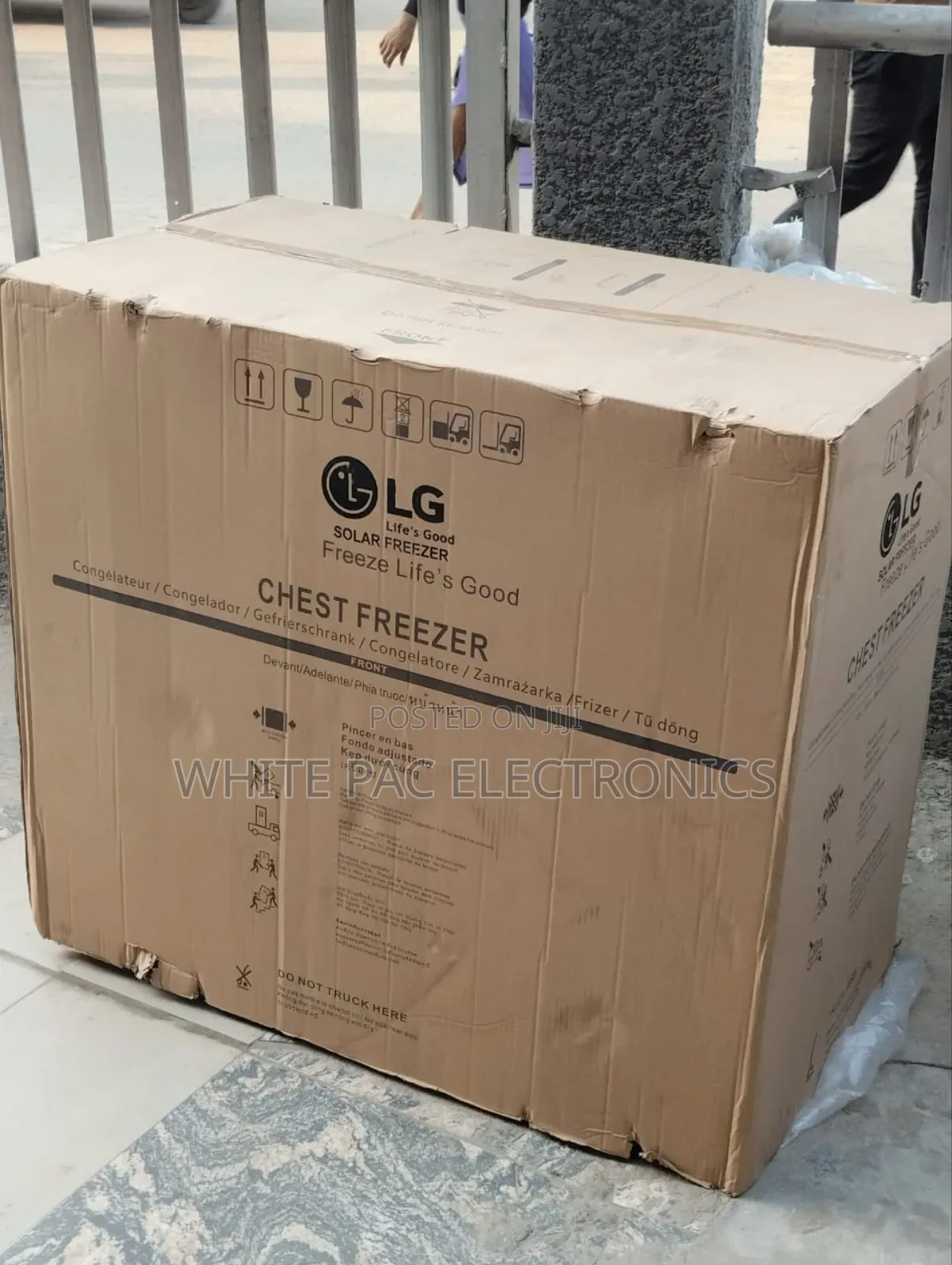 Lg Solar Inverter Freezer 400 Litre Extra Glass Ice Maker 2 Yrs