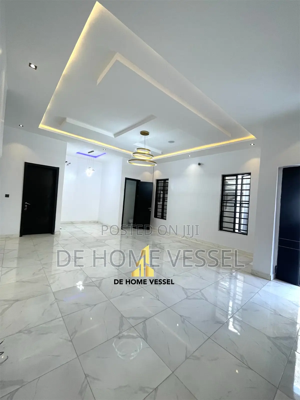 5bdrm Duplex in Lekki for sale