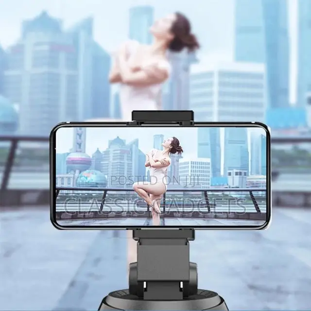 Q1 Automatic 360 Degree Rotation Phone Tracking Holder