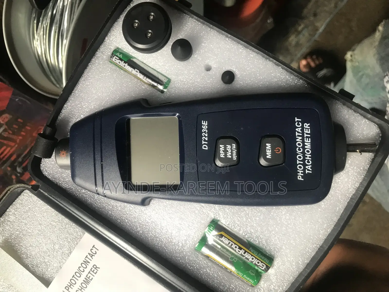 High Precision Photo Contact Dual Use Tachometer Dt2236e