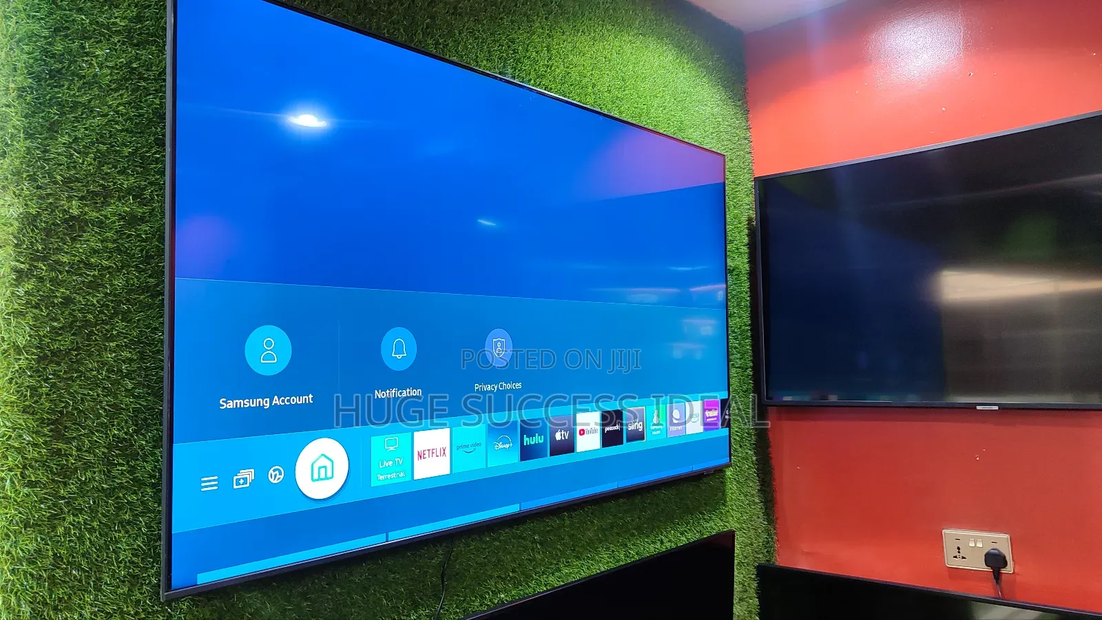 Samsung 65 Inches QLED Q70A Series Smart Ultra HD HDR TV