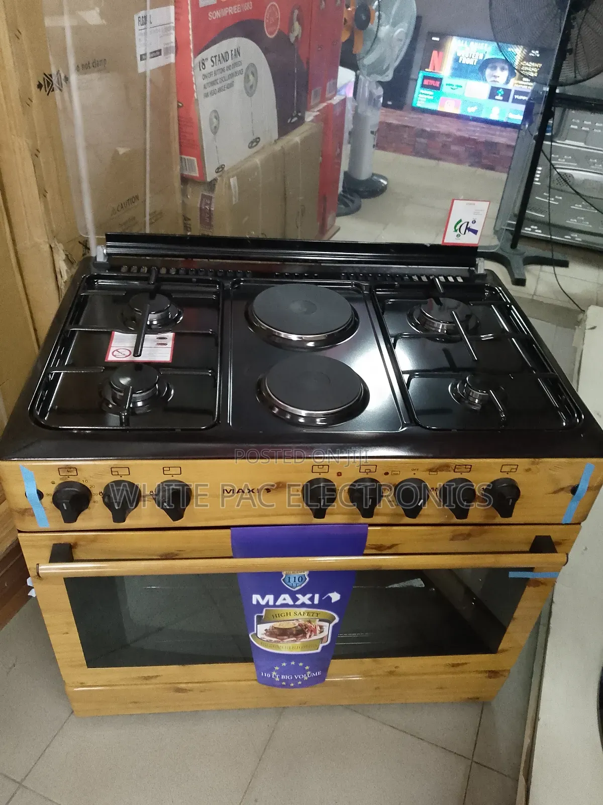 Maxi Standing Cooker Automatic 4 Gas / 2 Electric With Oven