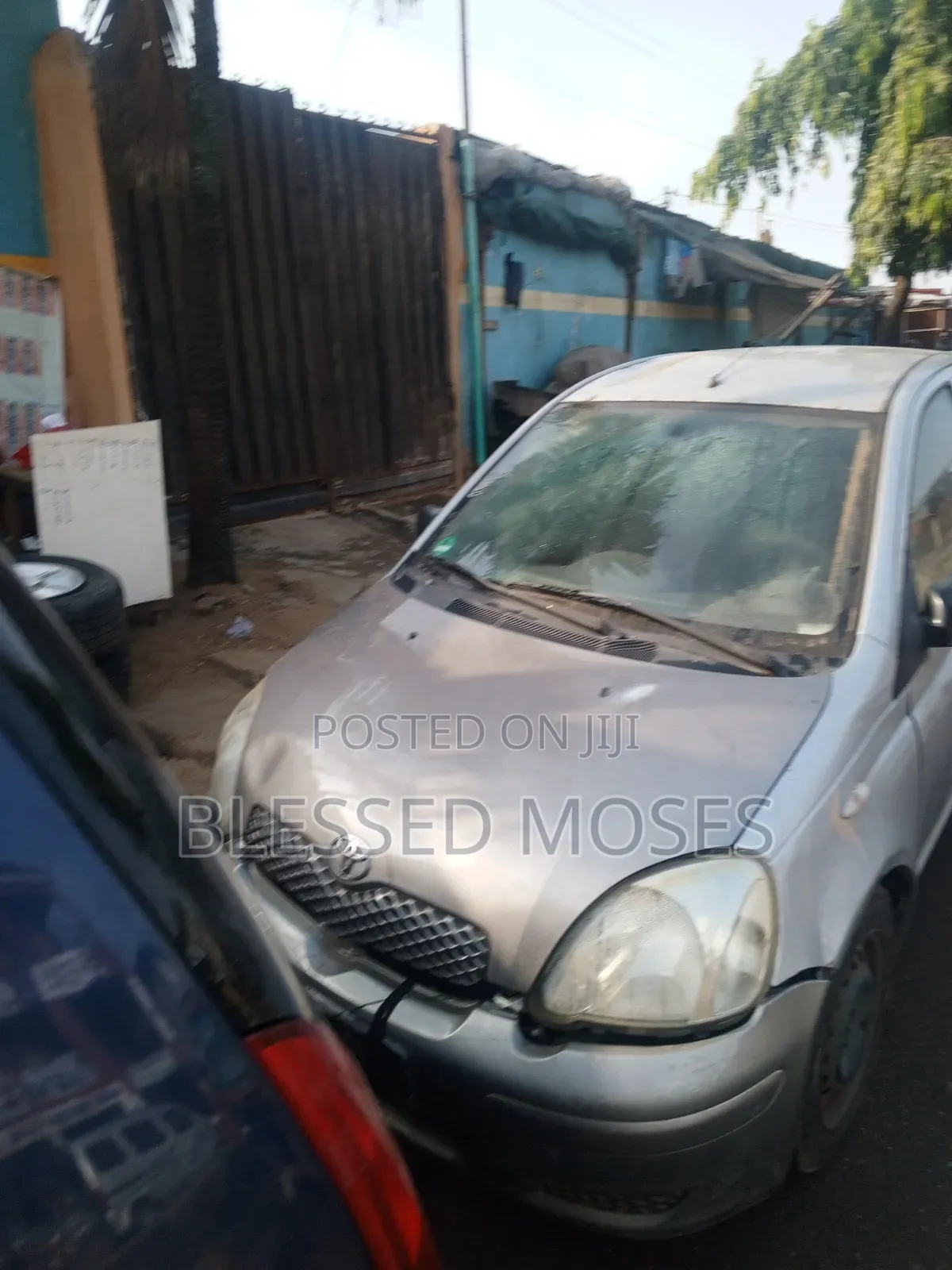 Toyota Yaris 1990-2001 Front and Back Windscreen Available