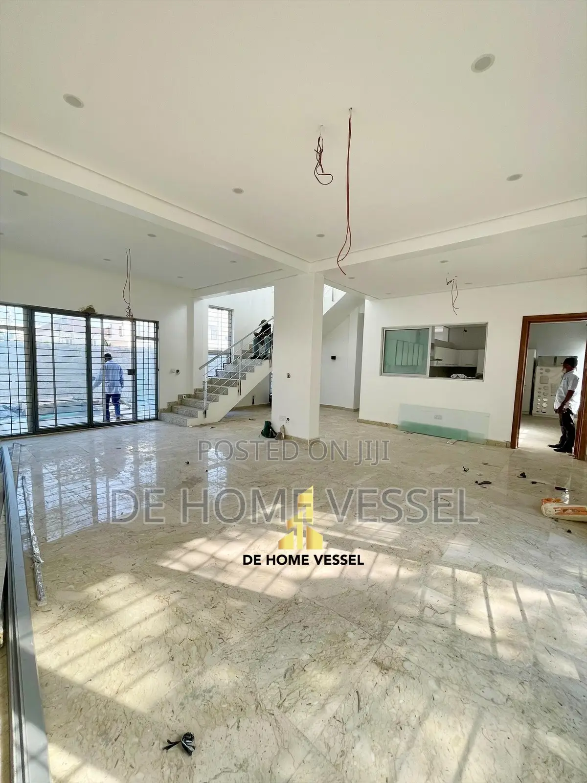 5bdrm Duplex in Lekki Phase 1 for sale