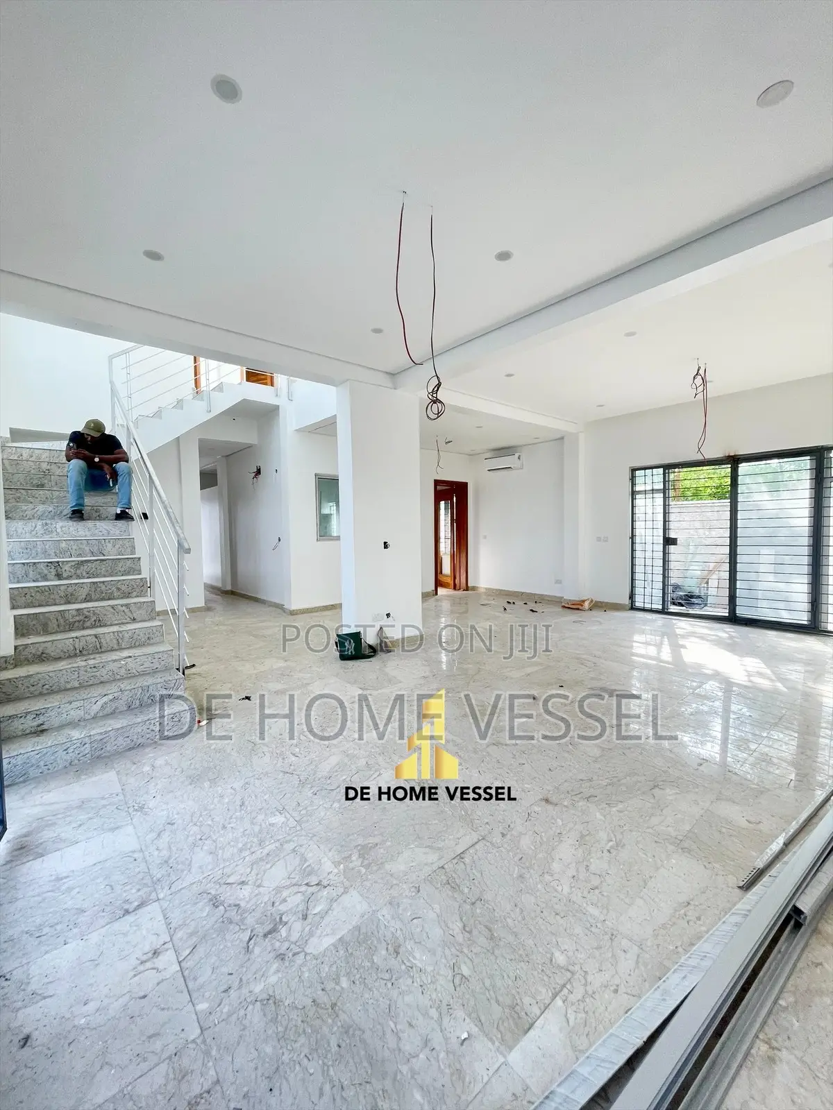 5bdrm Duplex in Lekki Phase 1 for sale