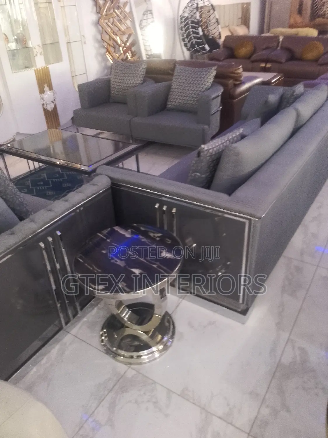 Contemporary Sofa Chair