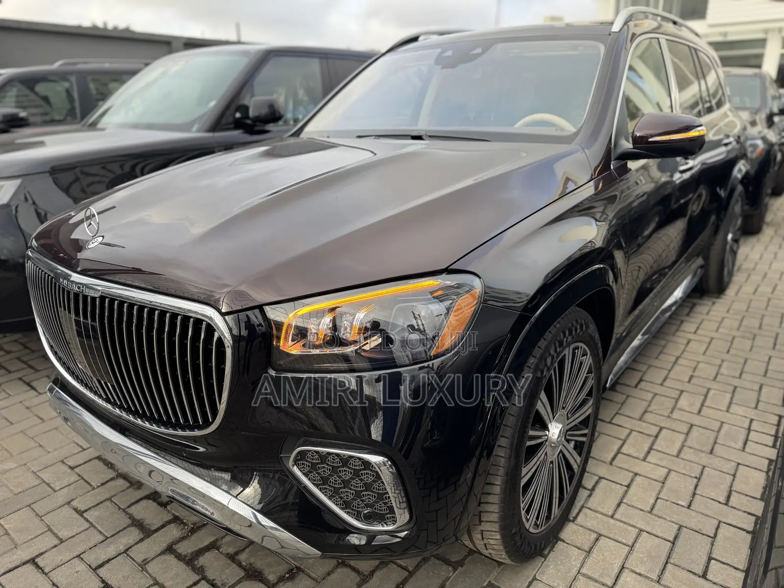 New Mercedes-Benz GLS-Class 2024 Brown