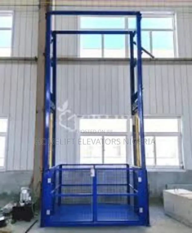 Industrial Cargo Lift for Construction Warehouse