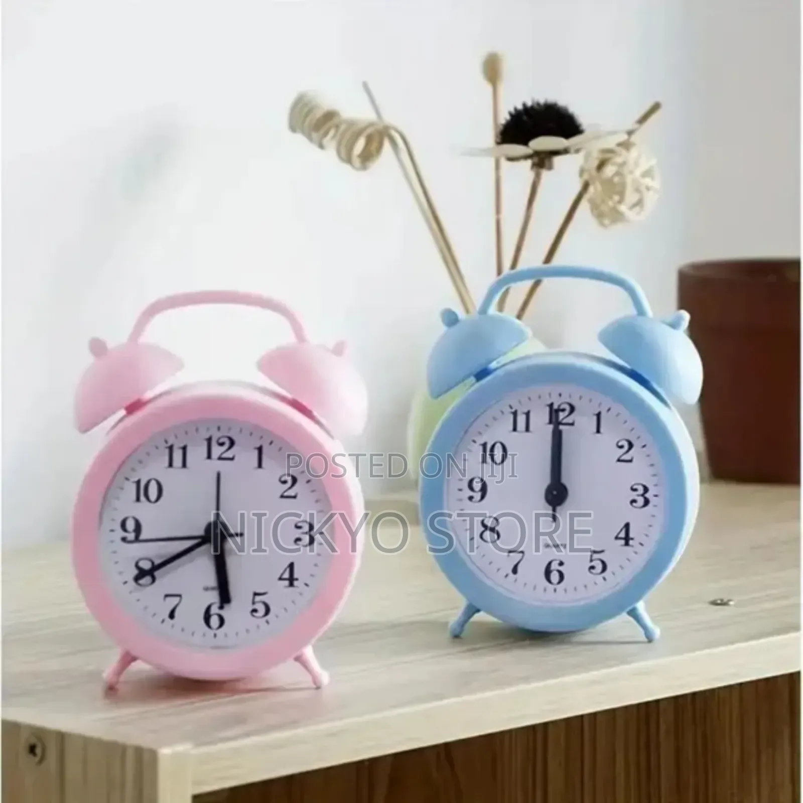 Student Bedroom Creative Small Alarm Clock