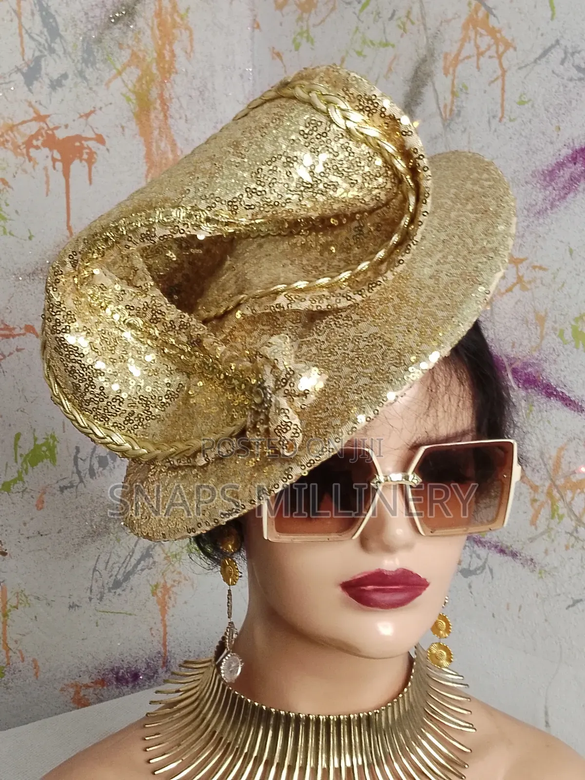 Free Form Facinator Gold Colour