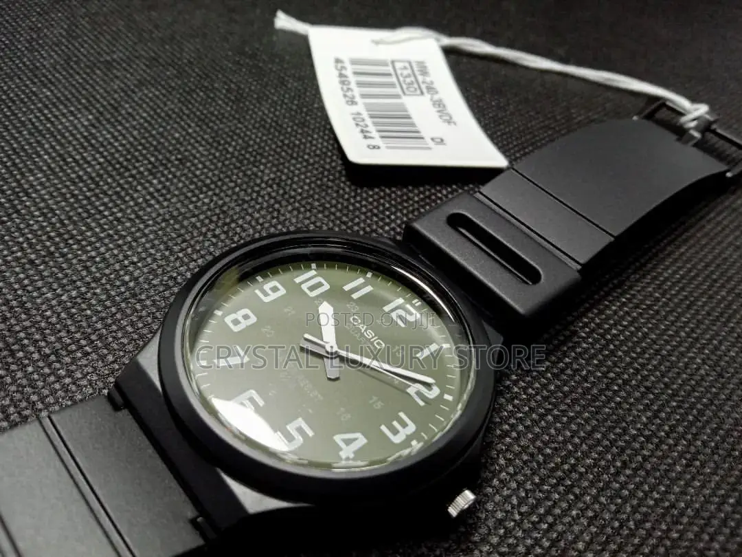 New Authentic Casio Wristwatch