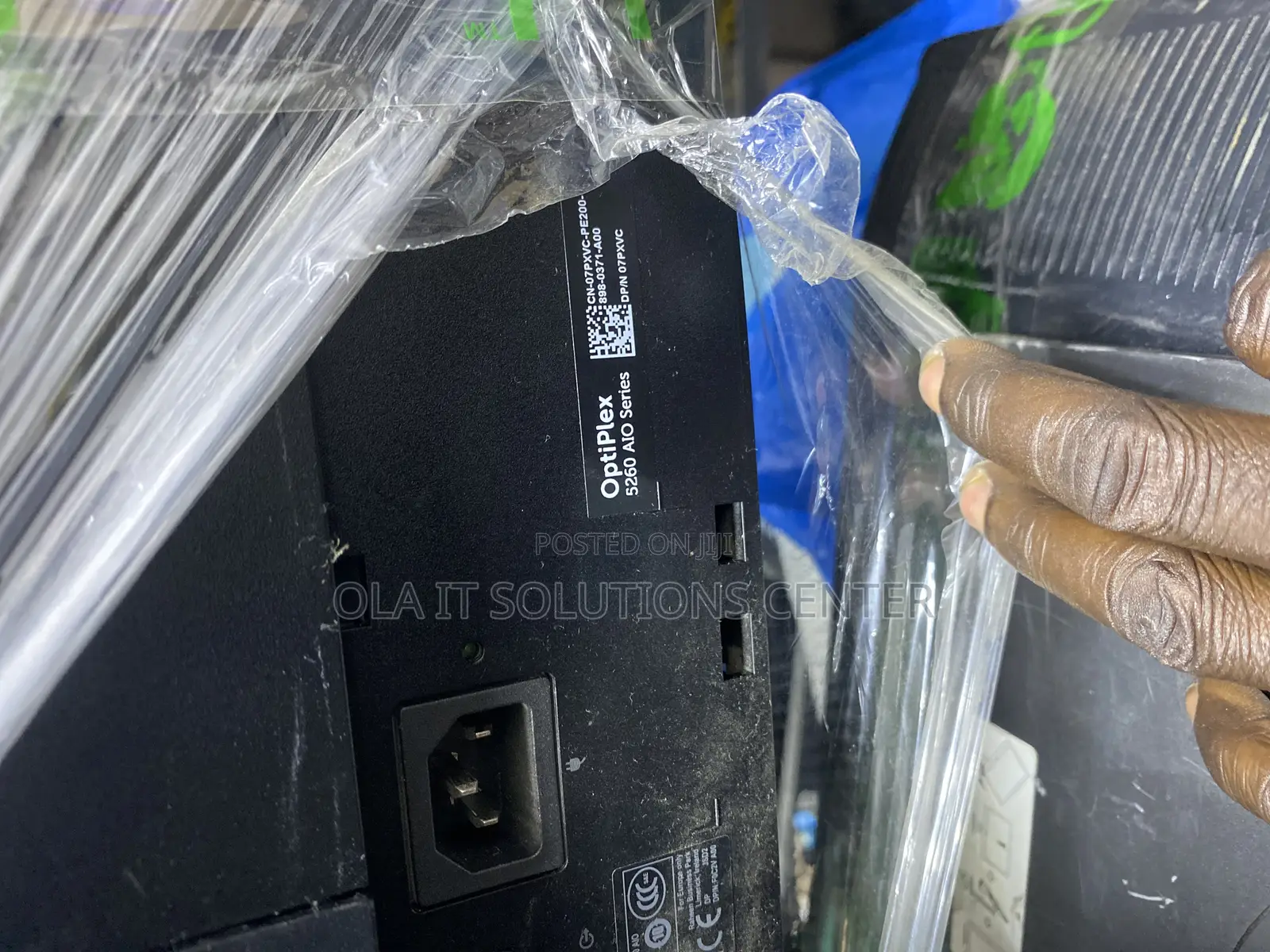 Desktop Computer Dell OptiPlex 5260 16GB Intel Core I5 SSD 512GB