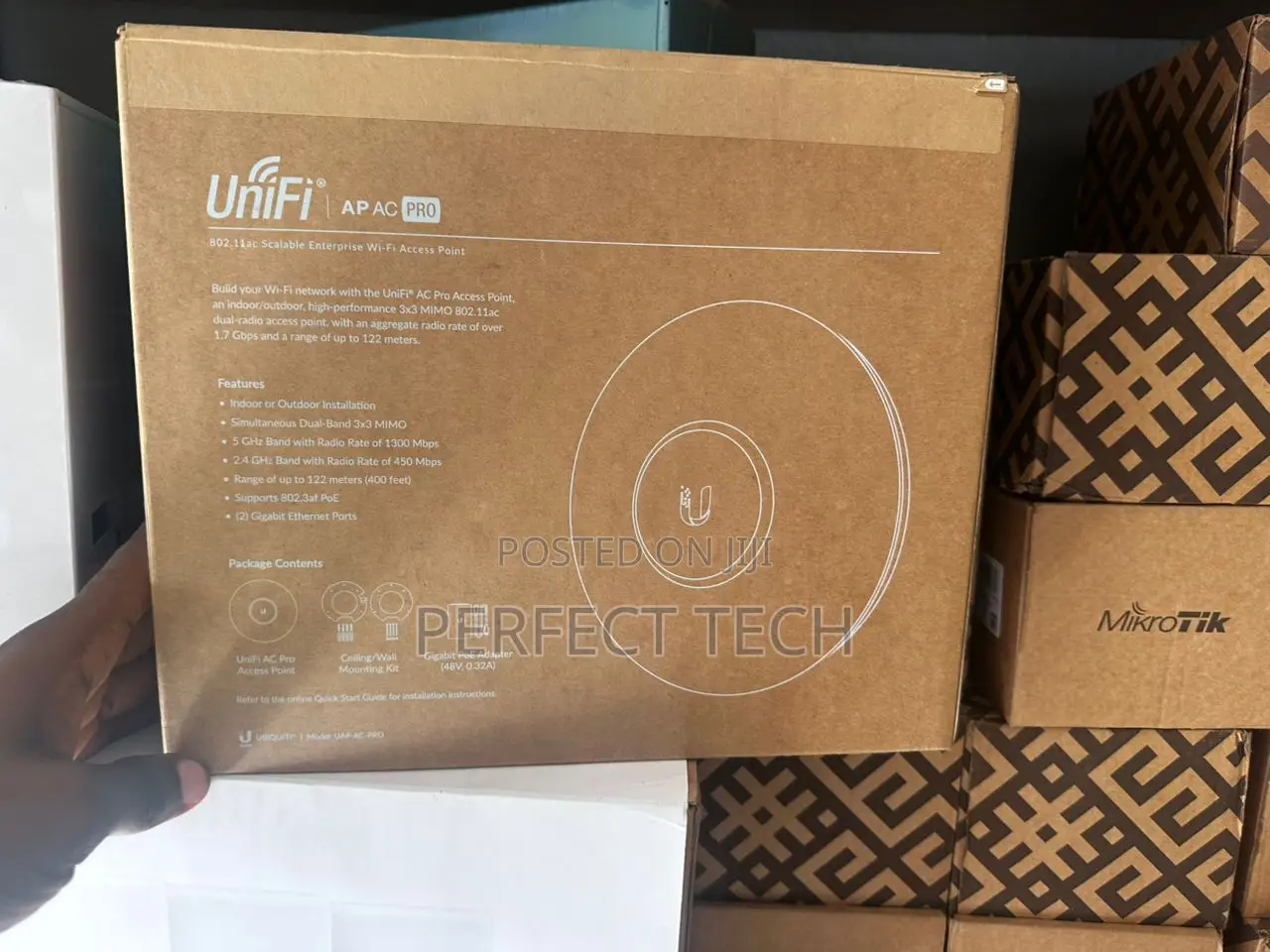 Ubiquiti Networks Unifi 802.11ac Dual-Radio PRO Access Point