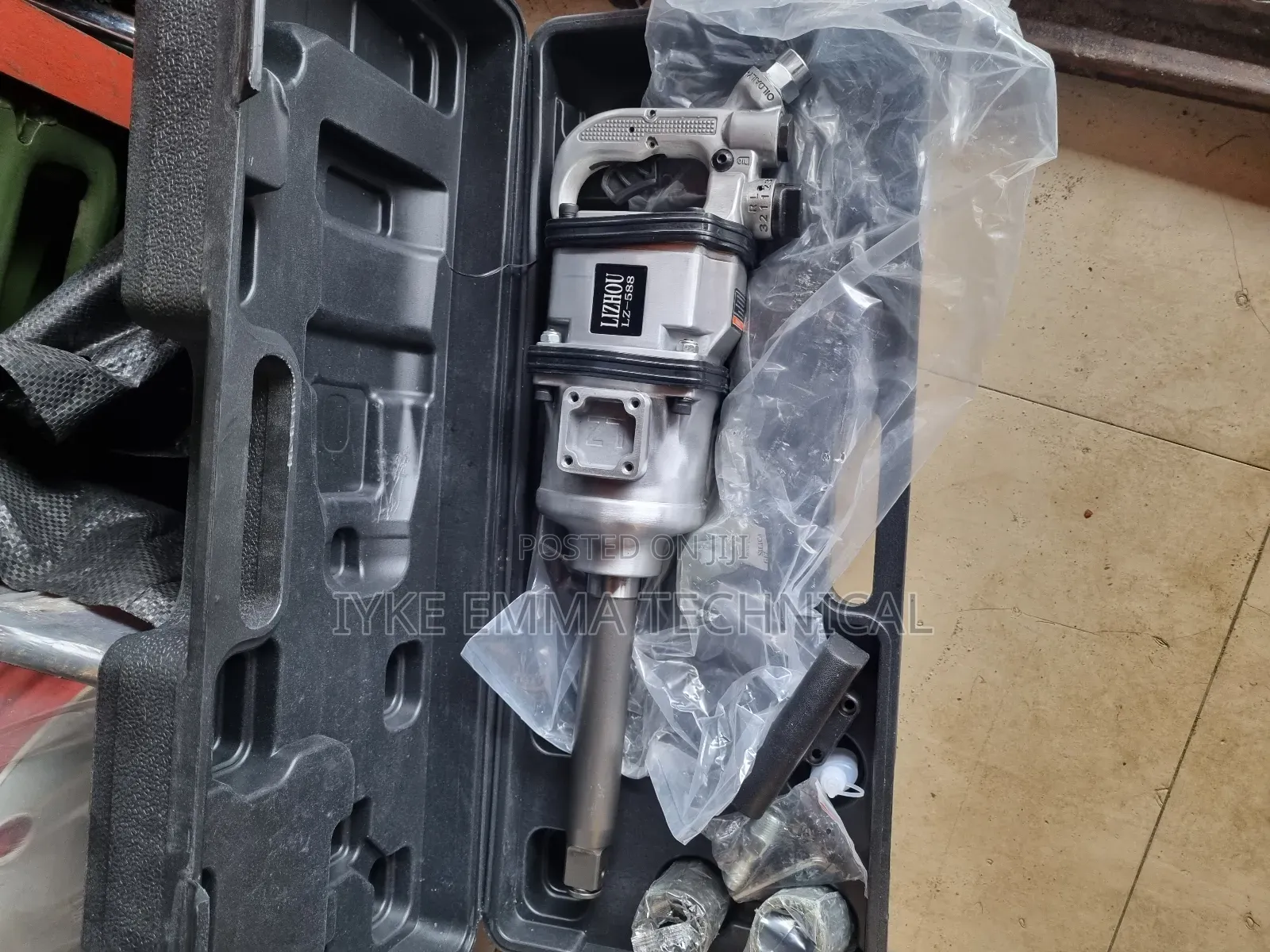 1" Impact Wrench