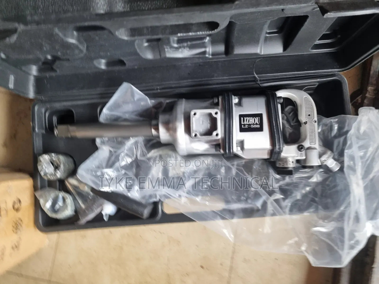 1" Impact Wrench