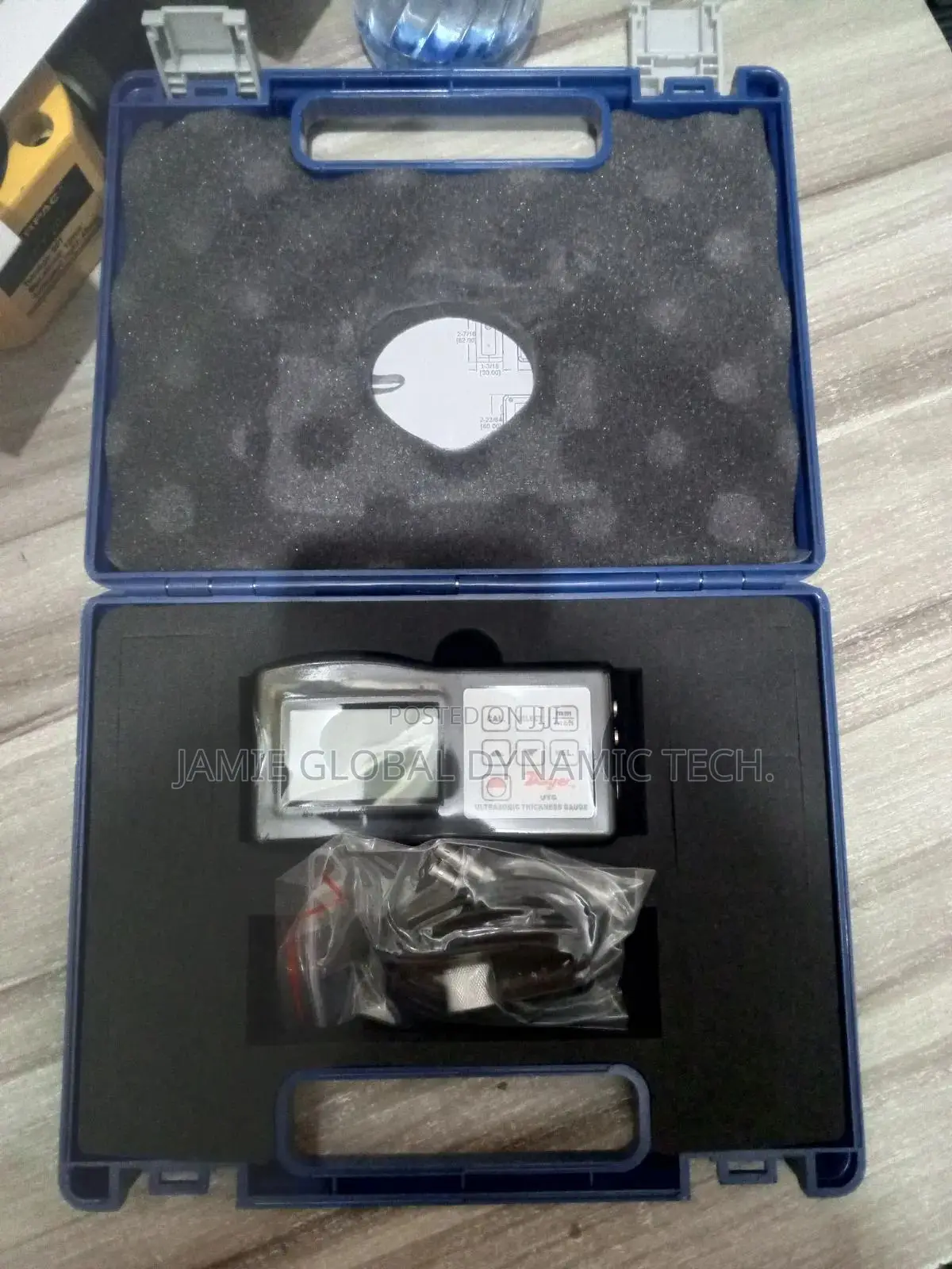 Ultrasonic Thickness Gauge