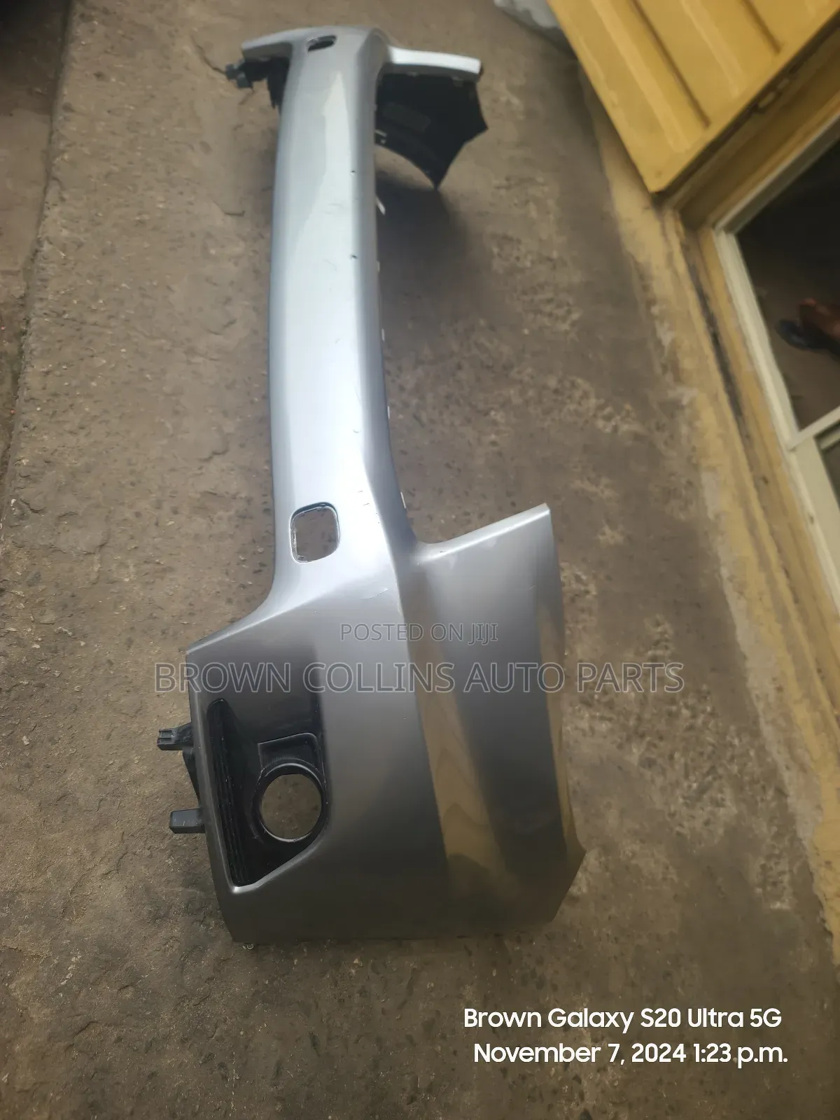 Front Up Bumper Toyota Highlander 2014-2016 ( Empty Up Part)