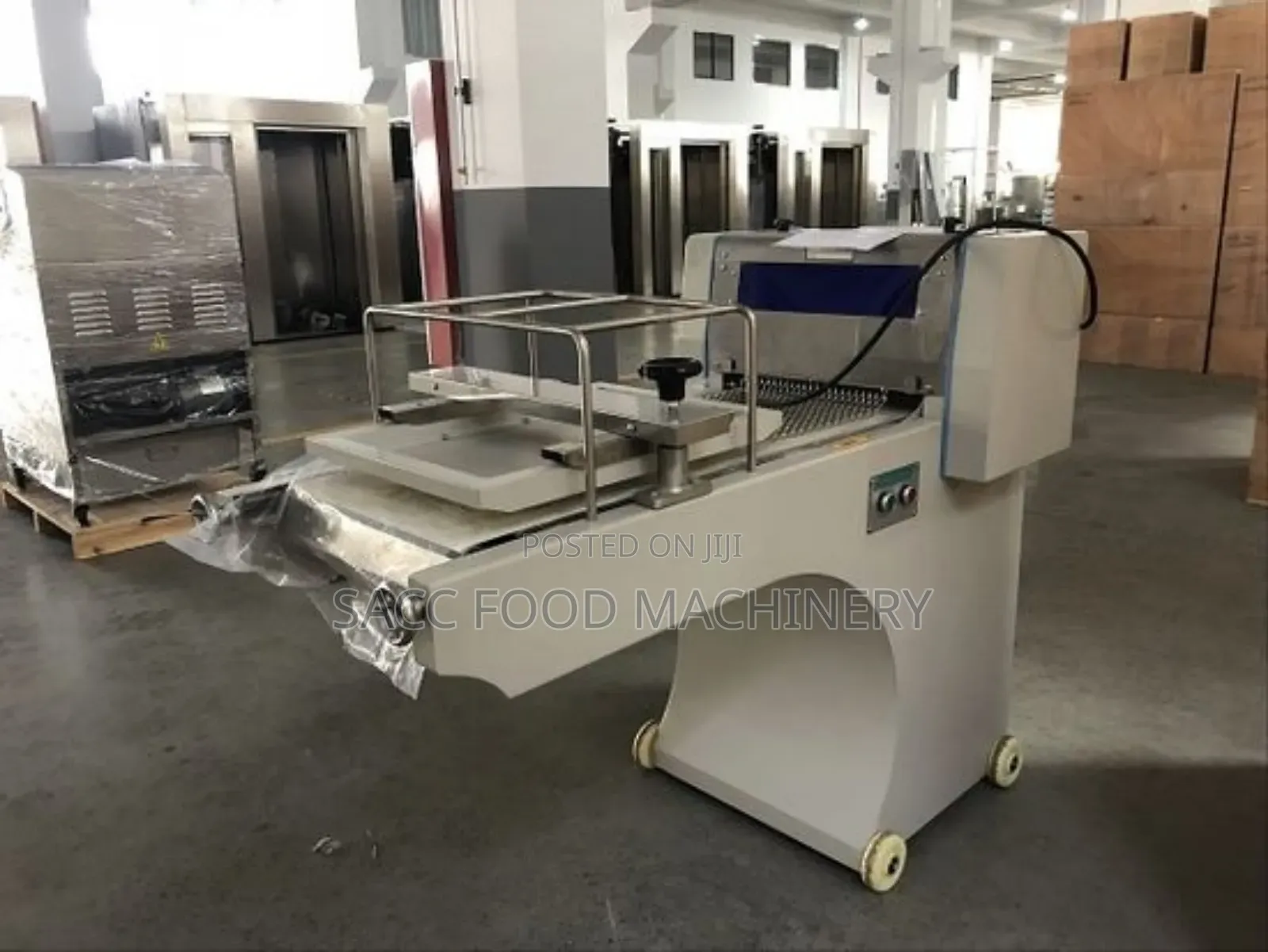 Dough Moulder