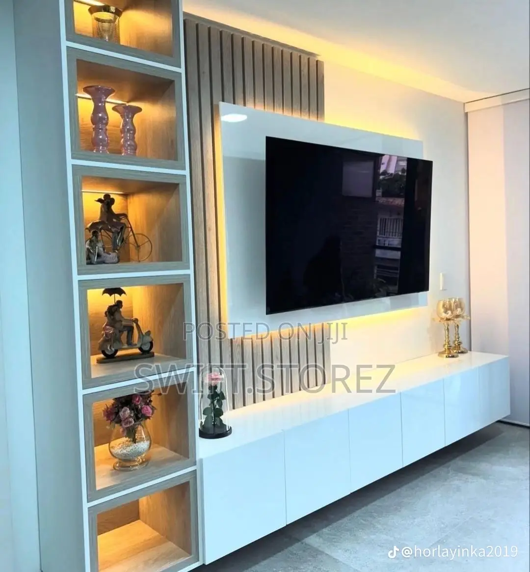 Classic Wall Unit