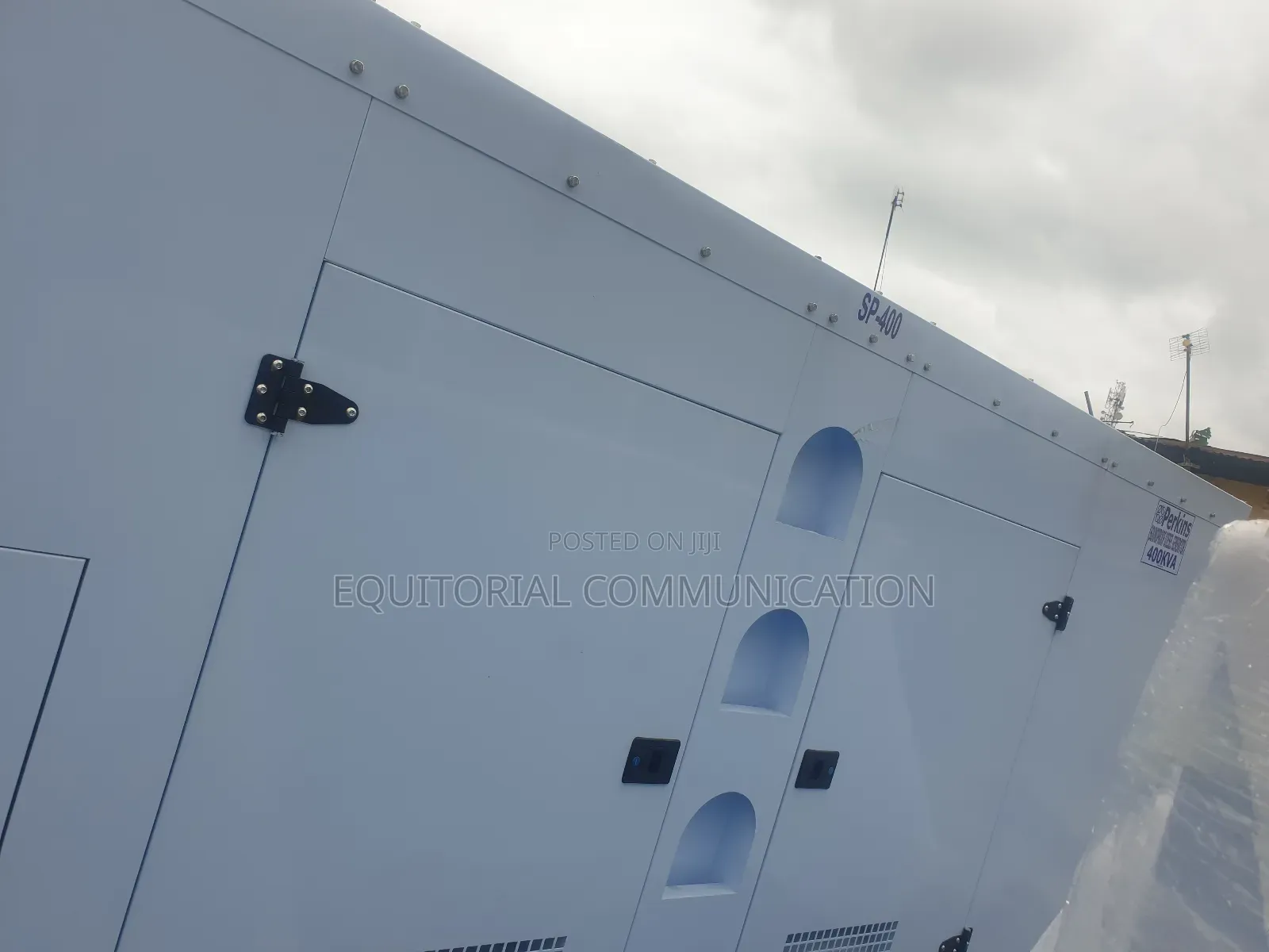 400kva Perkins Generator With Battery Charging System