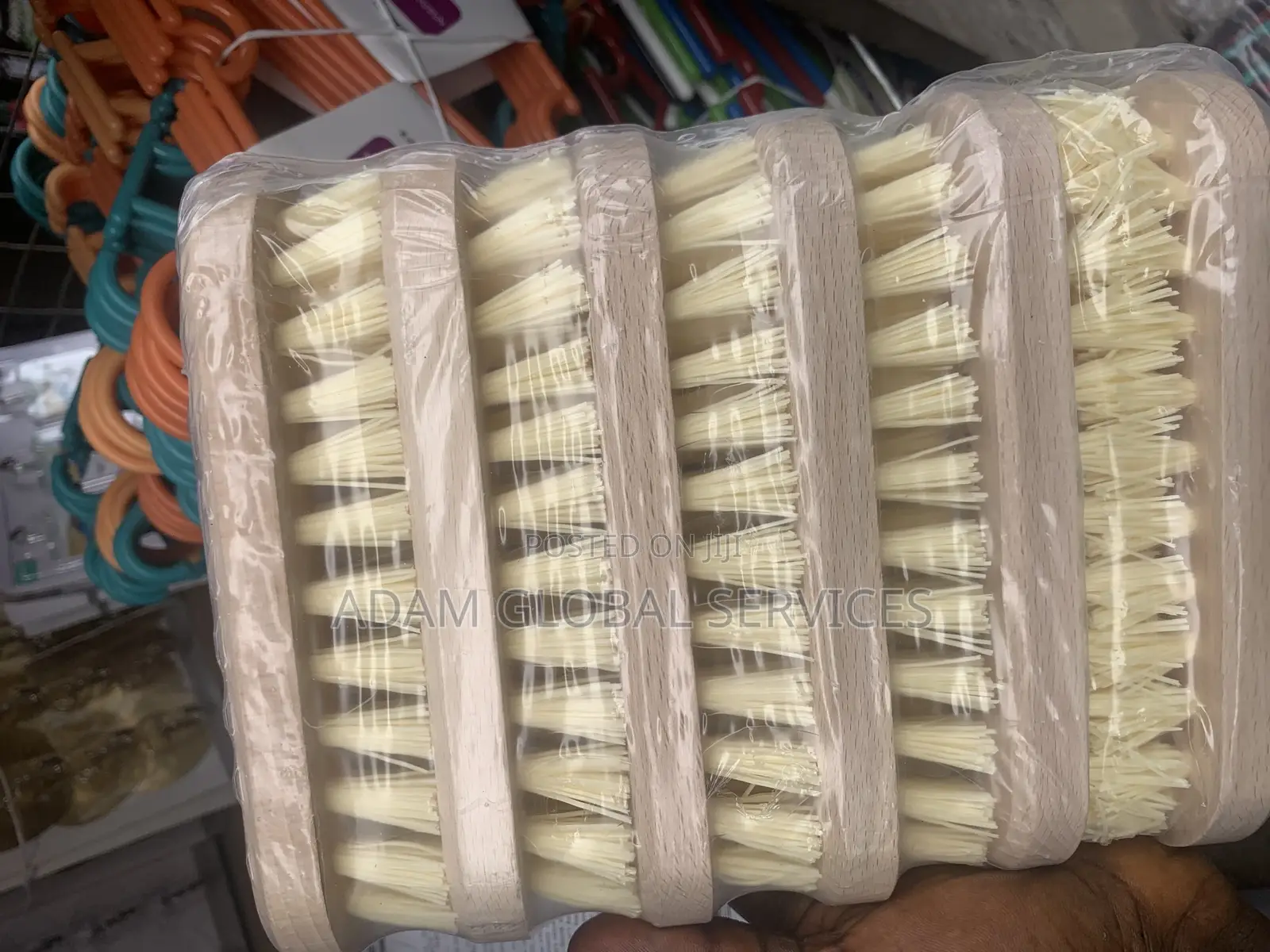 6 in 1 Scrub Brush