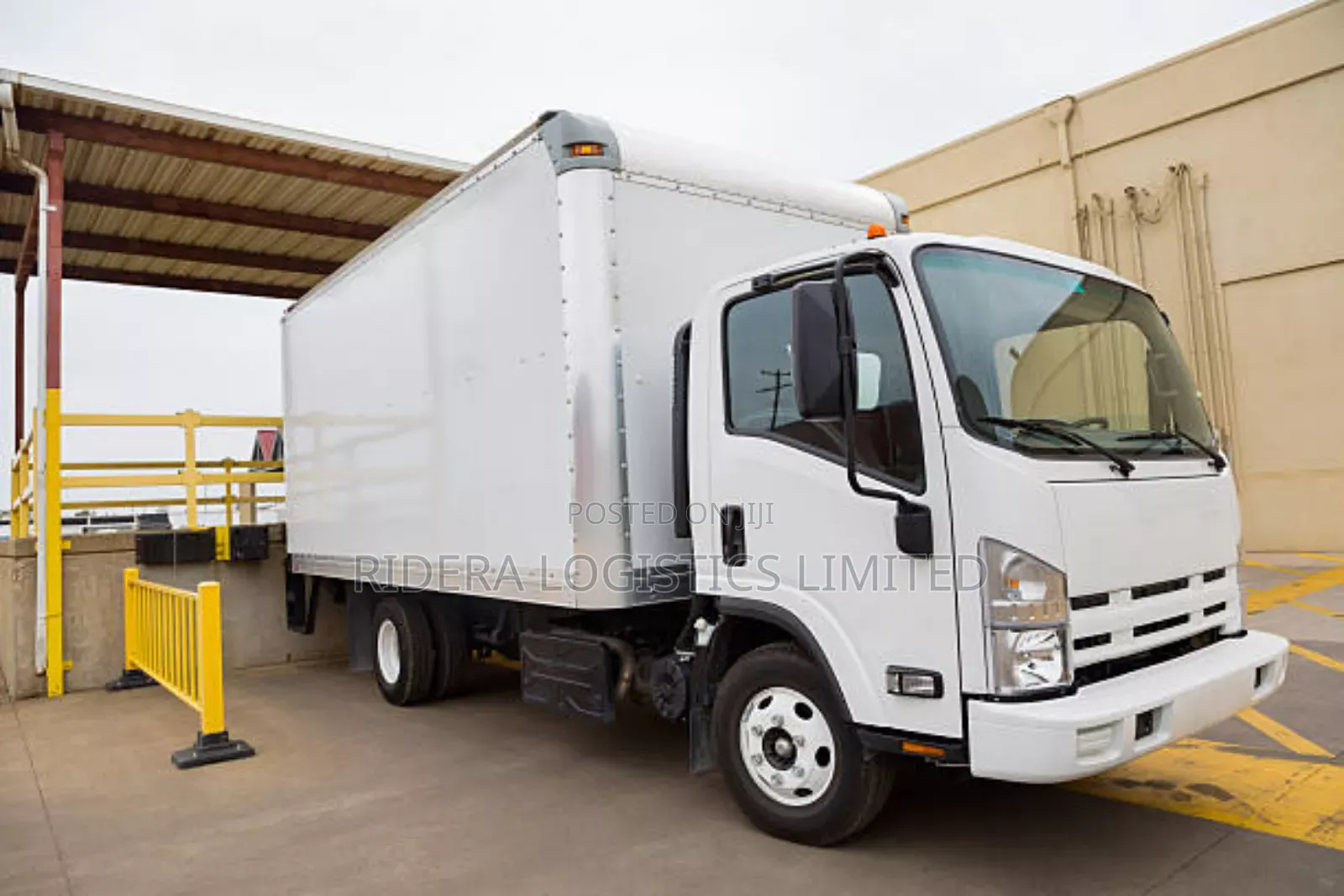 Relocation Truck in Orchid for Hire