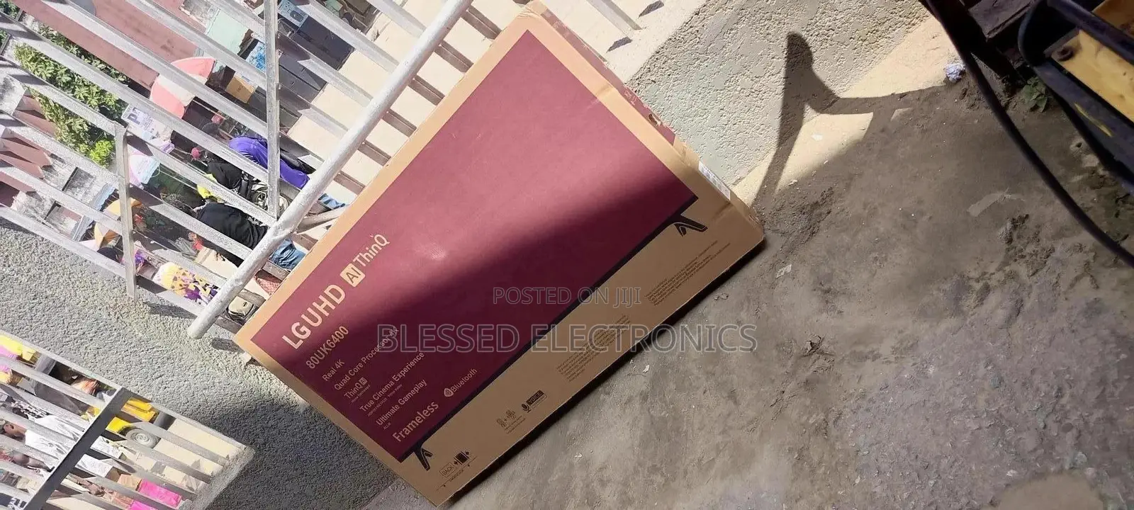 LG Uhd Ai Thinq 80" TV