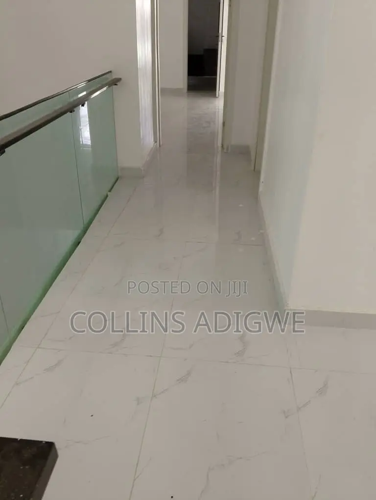 5bdrm Duplex in Secured Estate Ajah for sale