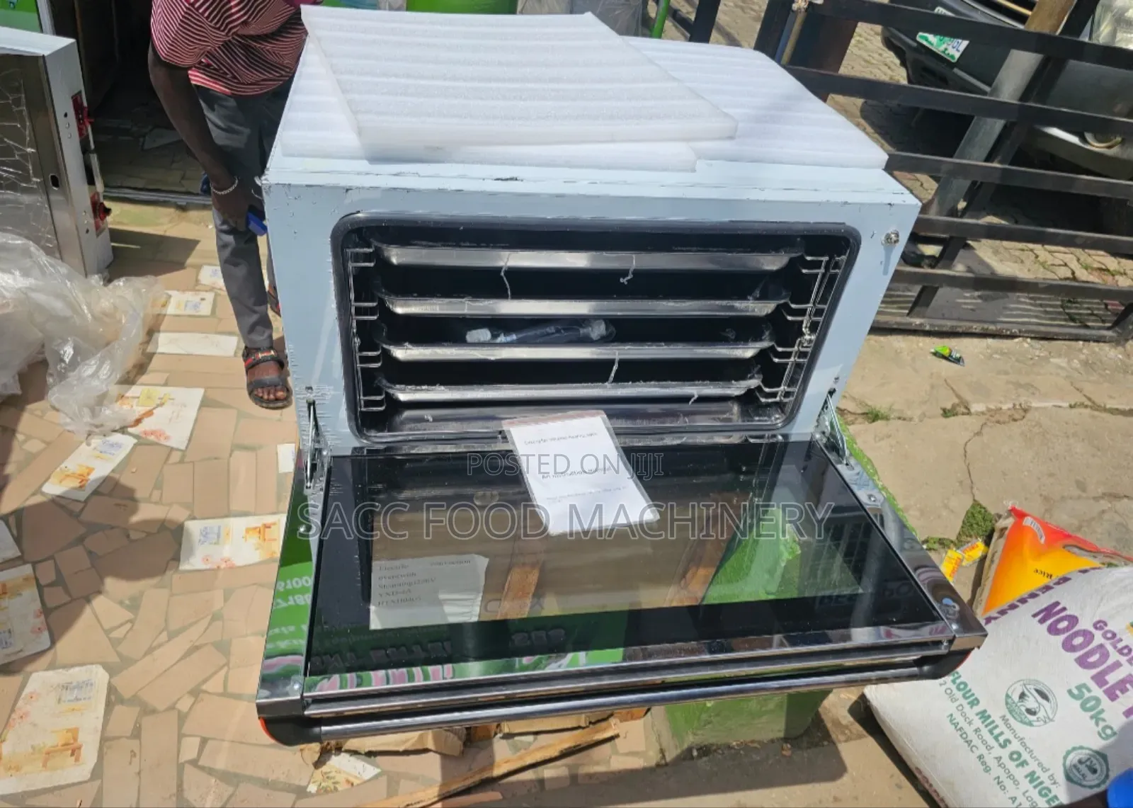 4 Trays Convention Oven (3ft)