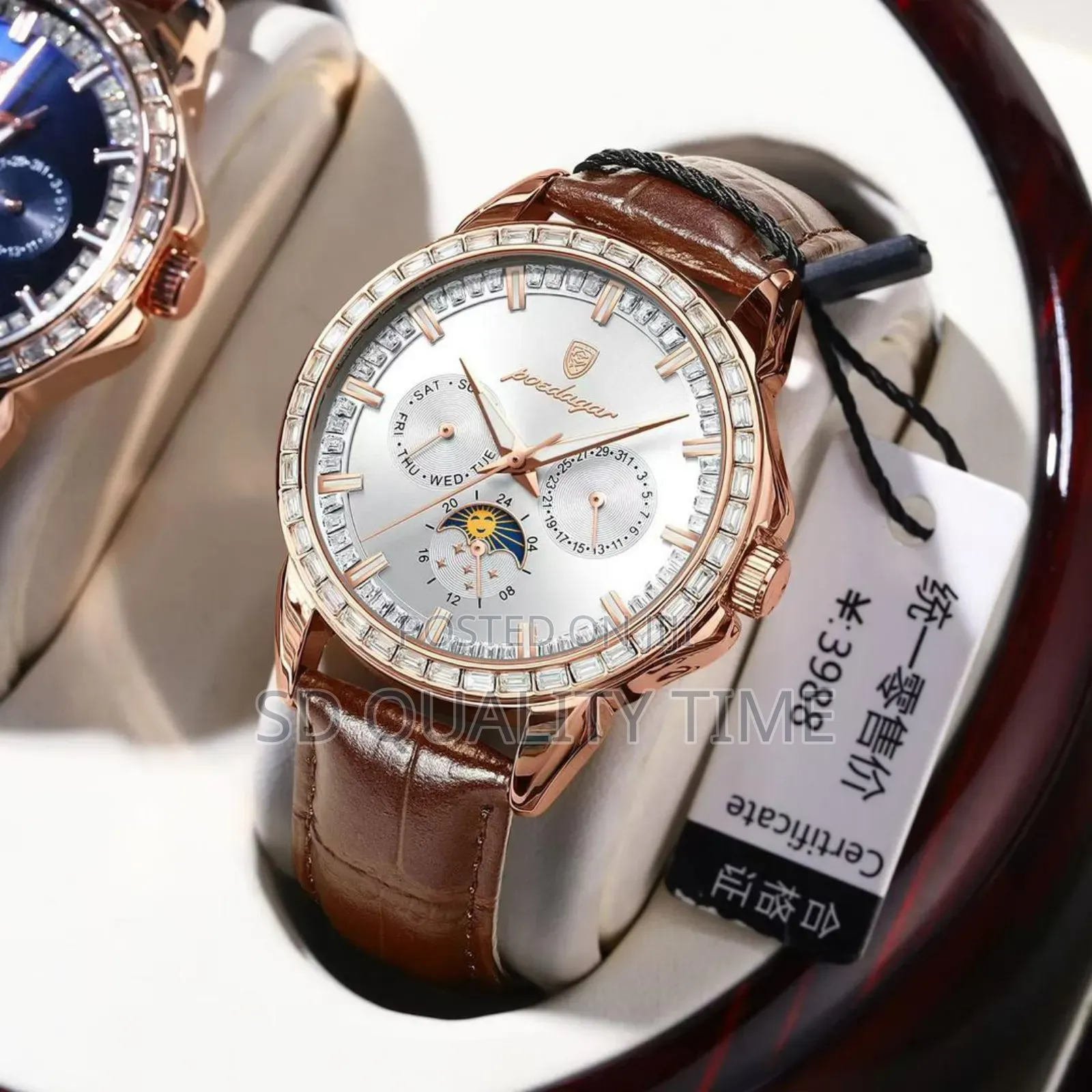 Poedagar Water Resistant Leather Watch
