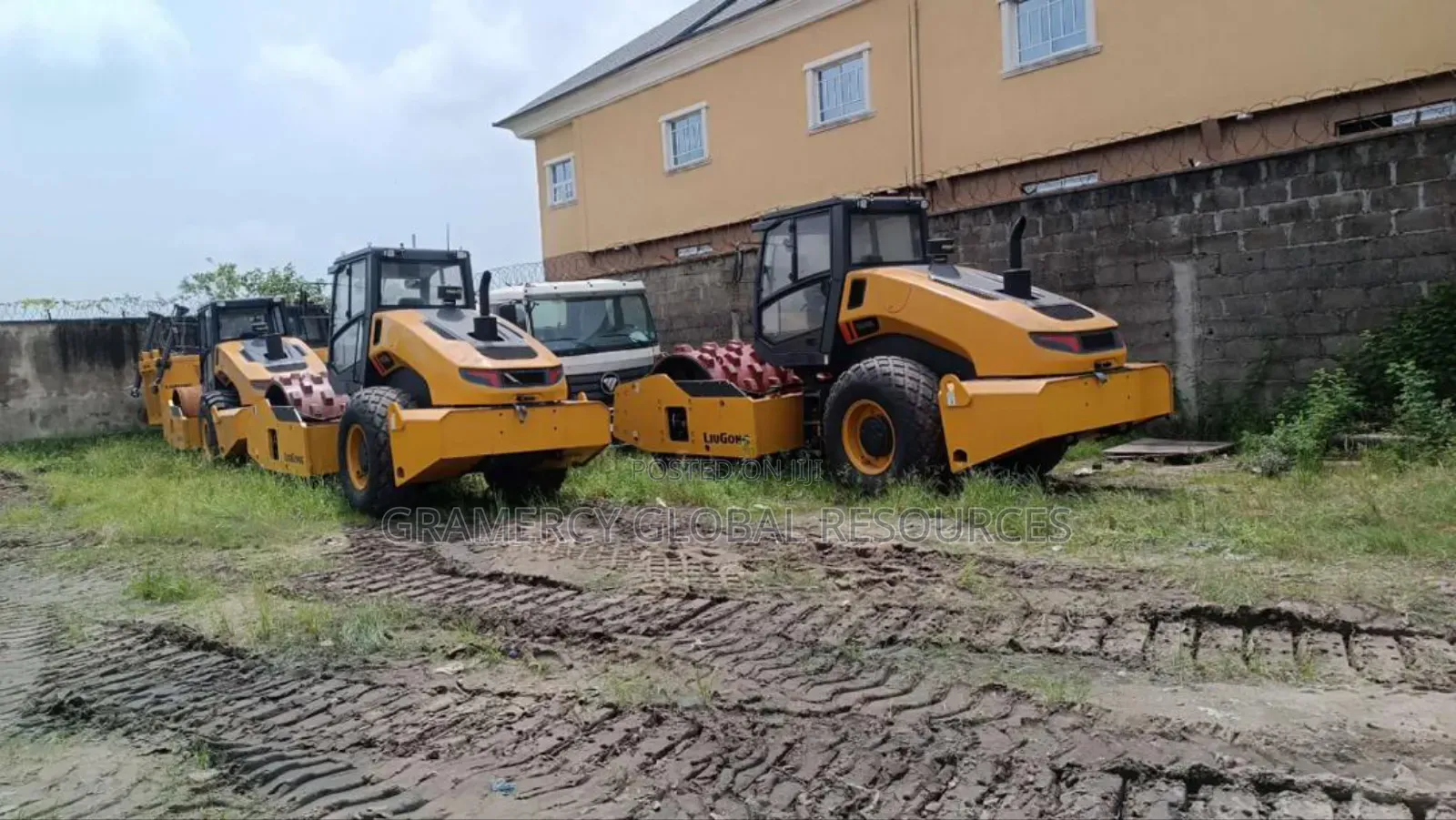 Brand New Liugong Vibratory Padfoot Roller