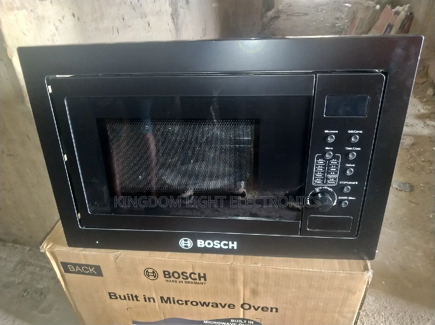 Bosch Inbuilt Microwave 25liters 100% COPPER