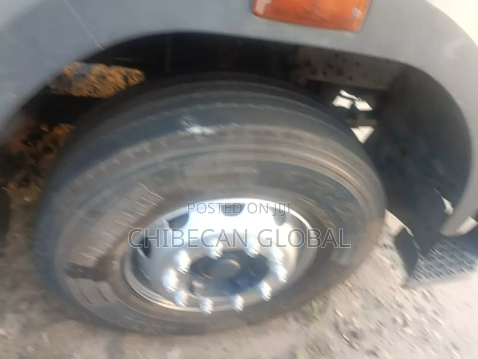 1838 Actros Truck 10 Tyres (Foreign Used)