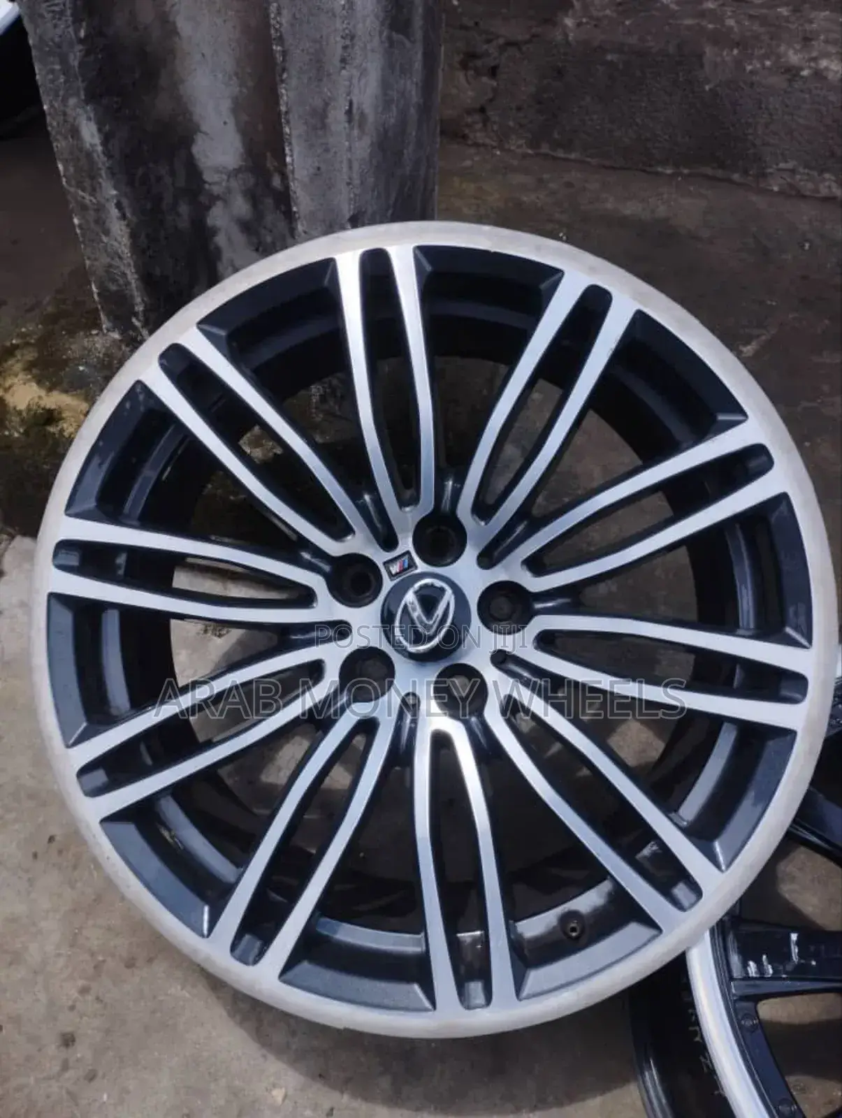 19 Inch Alloyd Wheels