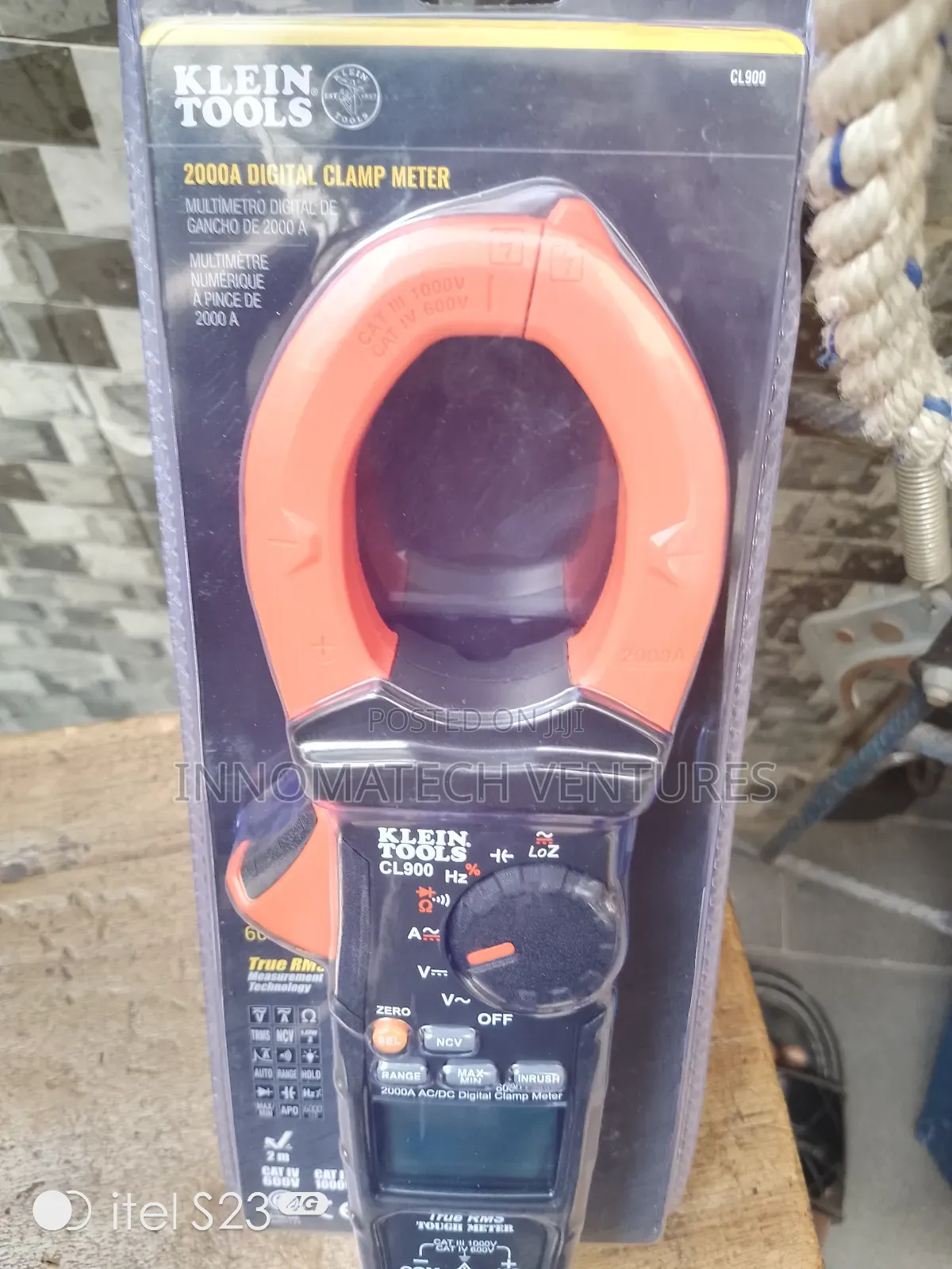 Heavy Duty Digital Clamp Meter