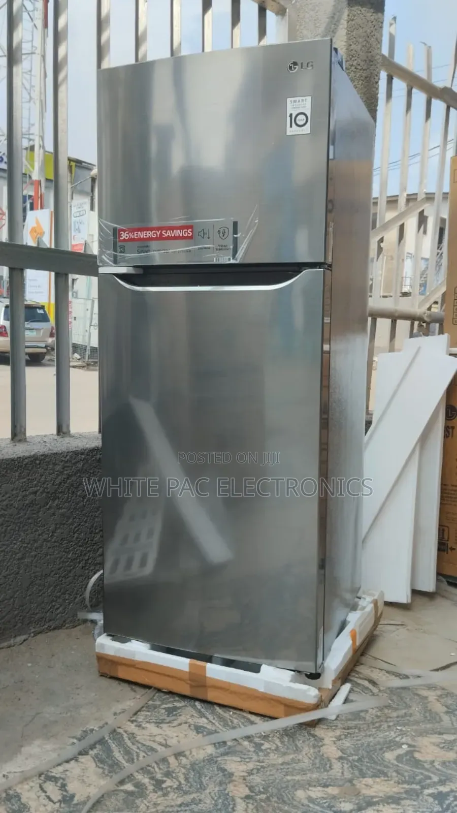 Lg Inverter Fridge 286 -litres Double Door Ice Block Maker