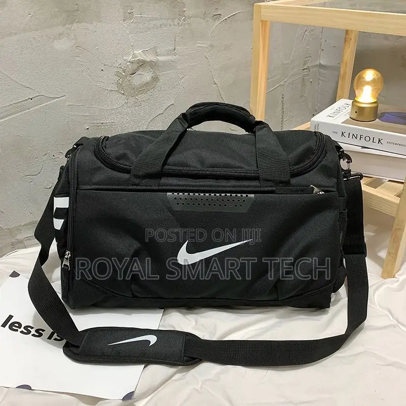 Traveling Bag