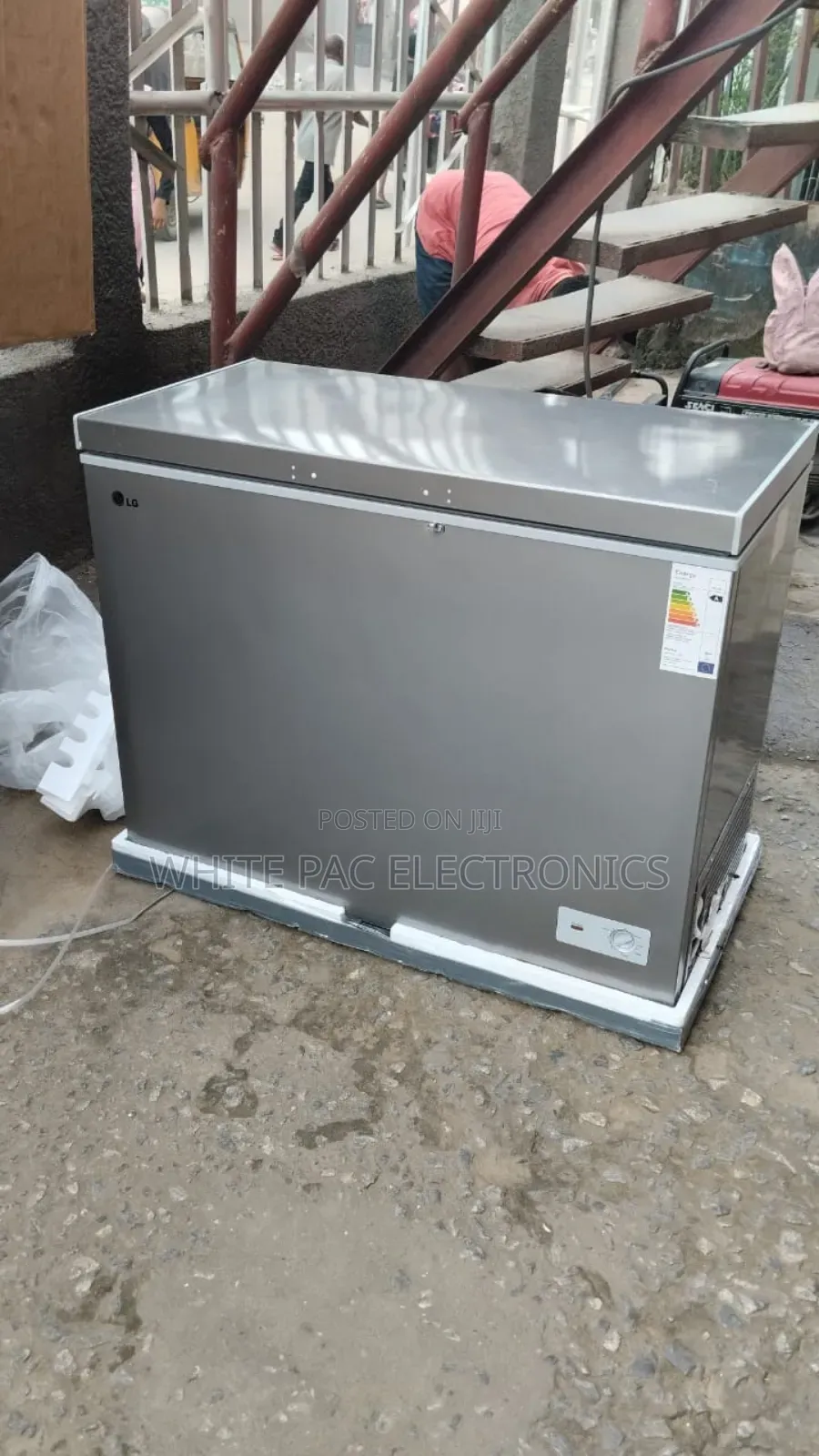 Lg Deep Freezer 350-litre Fast Performance Ice Block Maker