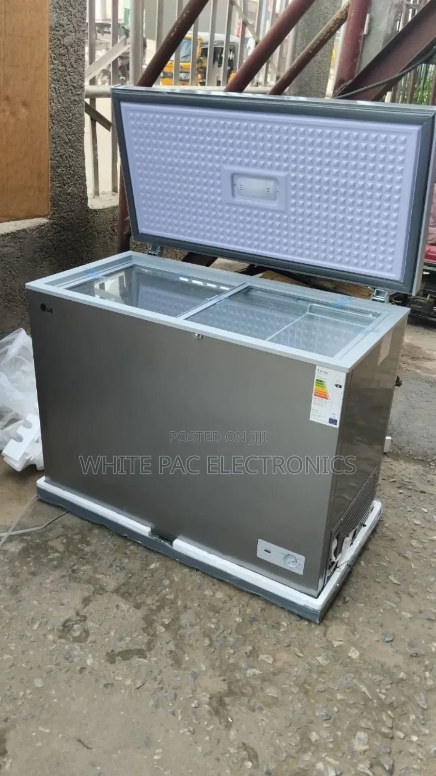 Lg Deep Freezer 350-litre Fast Performance Ice Block Maker